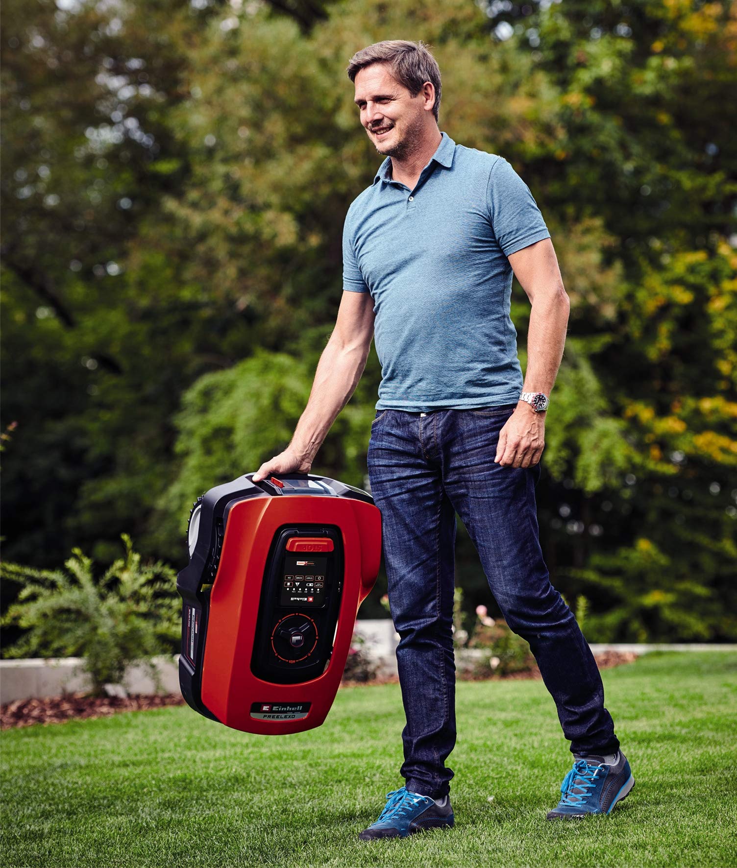 Einhell Robot cortacésped FREELEXO 600 BT (hasta 600 m², cortacésped multizona, App Bluetooth, Incl. Batería PXC de 2,5 Ah, 140 m de Alambre, 200 Ganchos, 3 Cuchillas, 4 bornes)