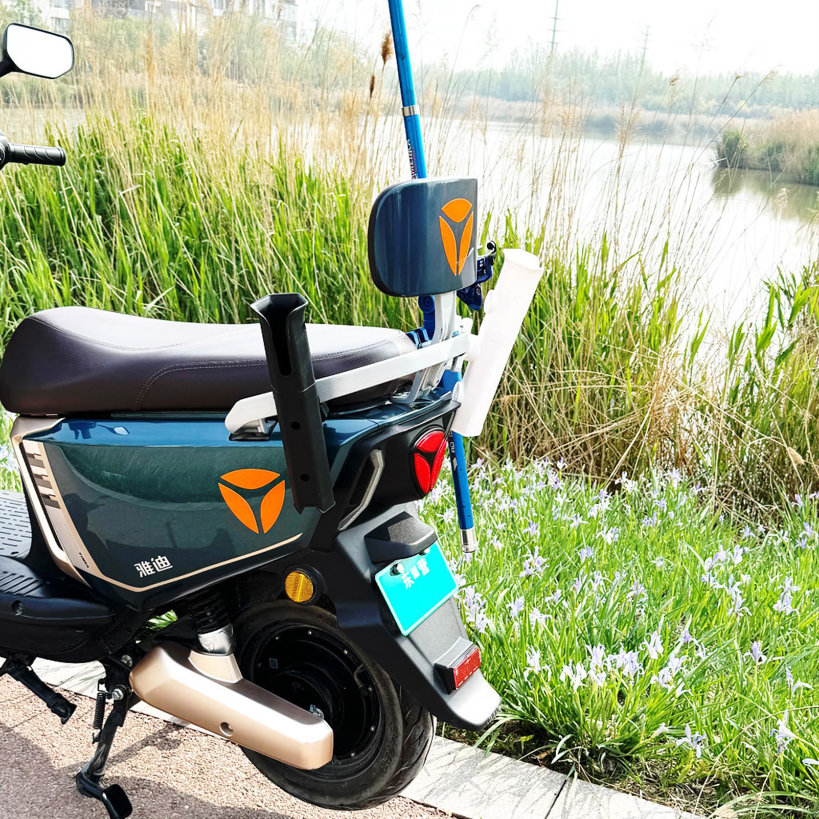 Amazon | バイク用ロッドホルダー、フィッシングロッド