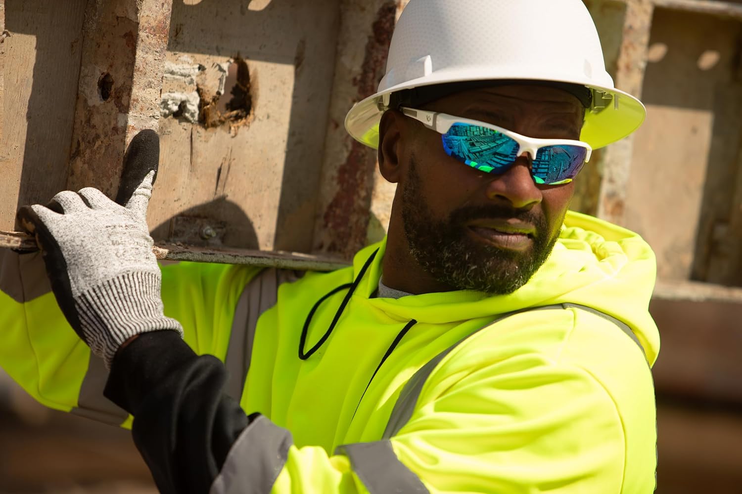 Pyramex Ridgeline Full Brim Vented Hard Hat 4 Point Ratchet Suspension - Image 8