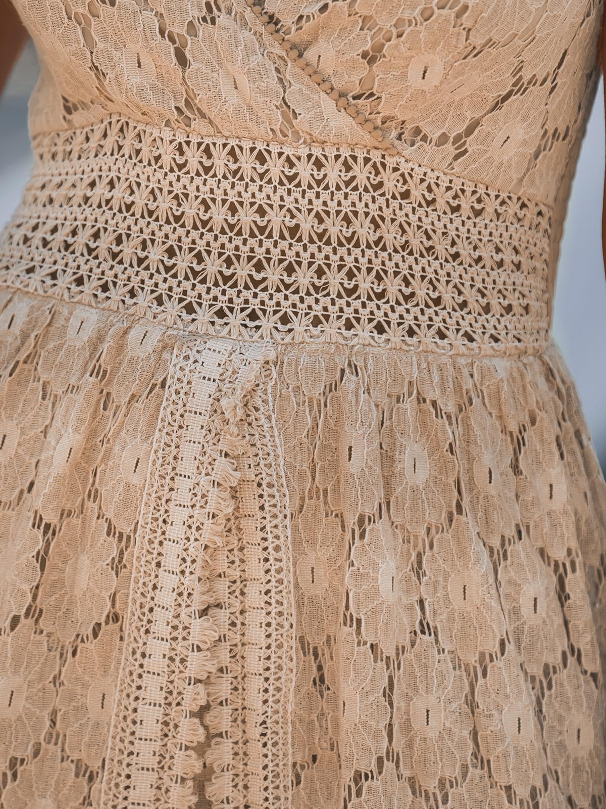 CUPSHE, Tuta estiva da donna con ruches e scollo a V, schiena scoperta, lunghezza maxi