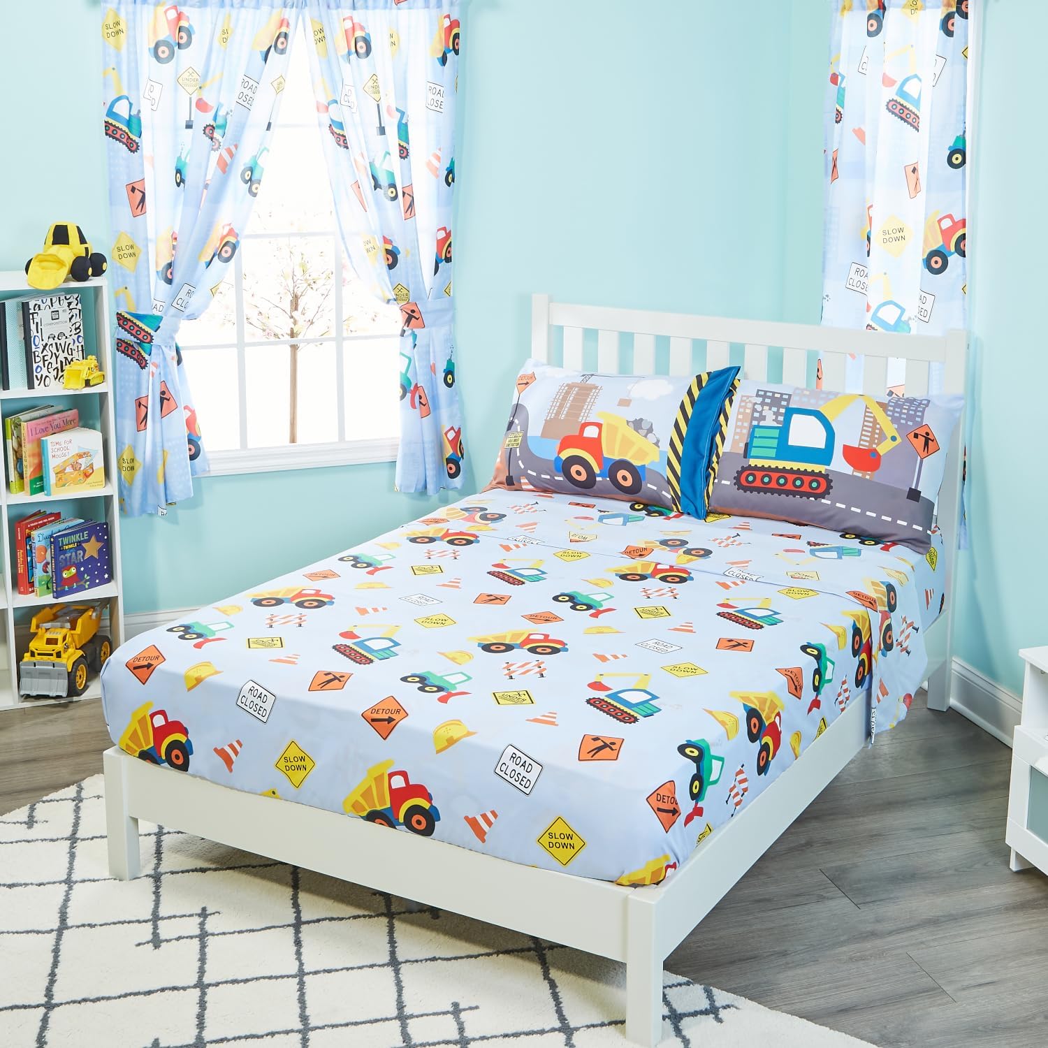 Under Construction Twin Size Polyester Microfiber Bed Sheet Set