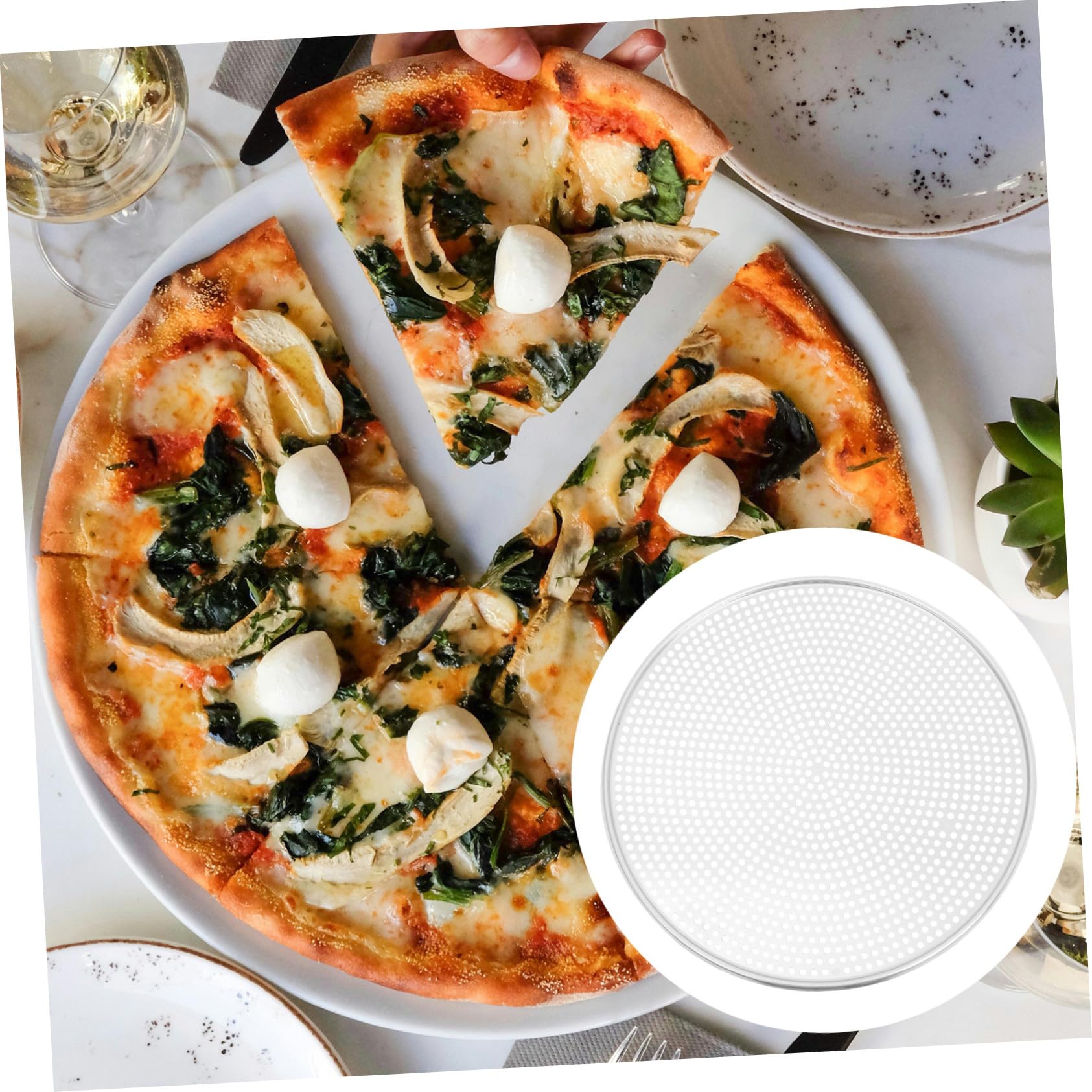 VICASKY Aluminium Pizzablech Runde Backform mit Löchern Backzubehör für Pizza Backen Einfache Reinigung Wiederverwendbar für Ofen und Gefrierschrank