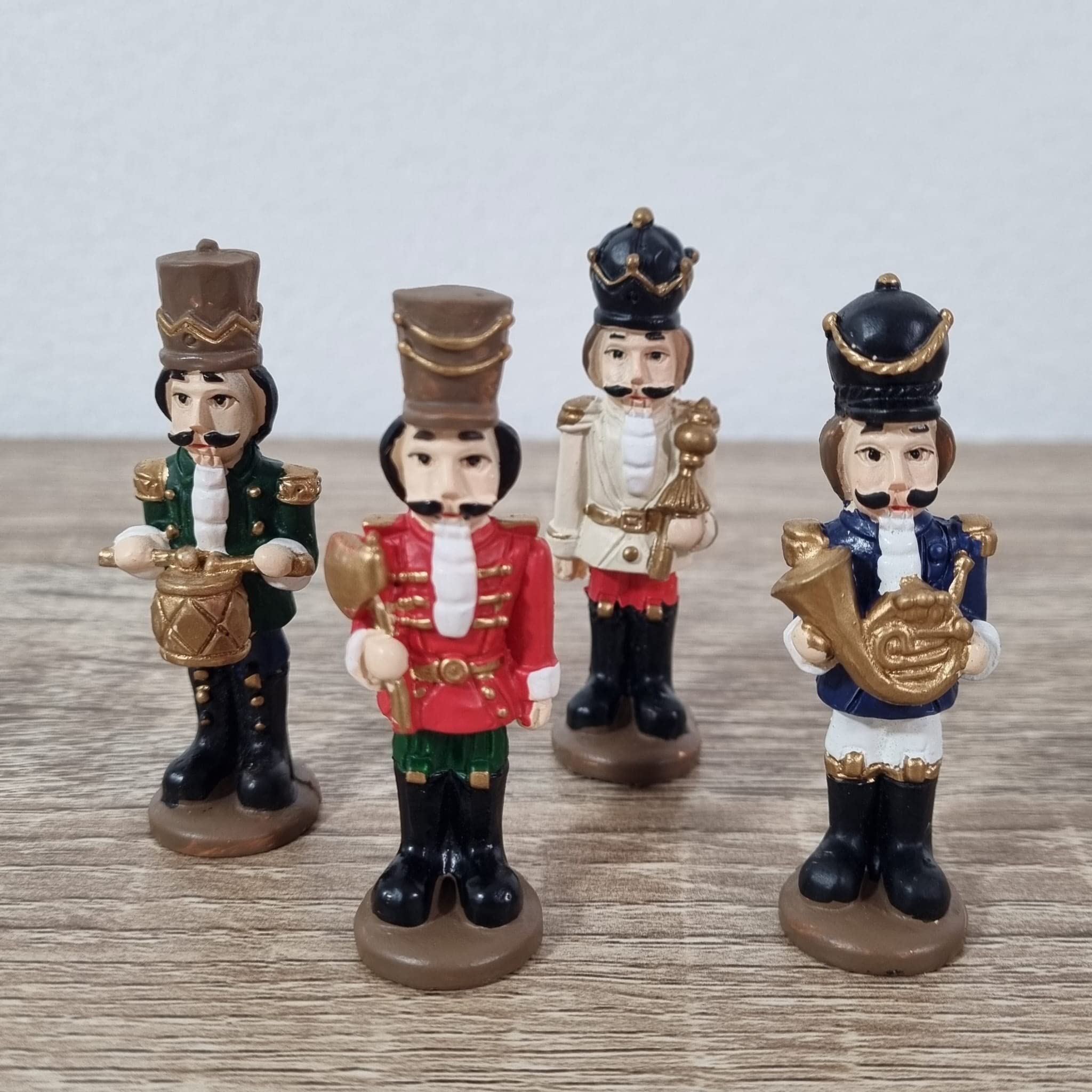 HOLDN' STORAGE Scatola portaoggetti da collezione con schiaccianoci e statuette, per contenere fino a 9, ornamenti, candele e molto altro ancora