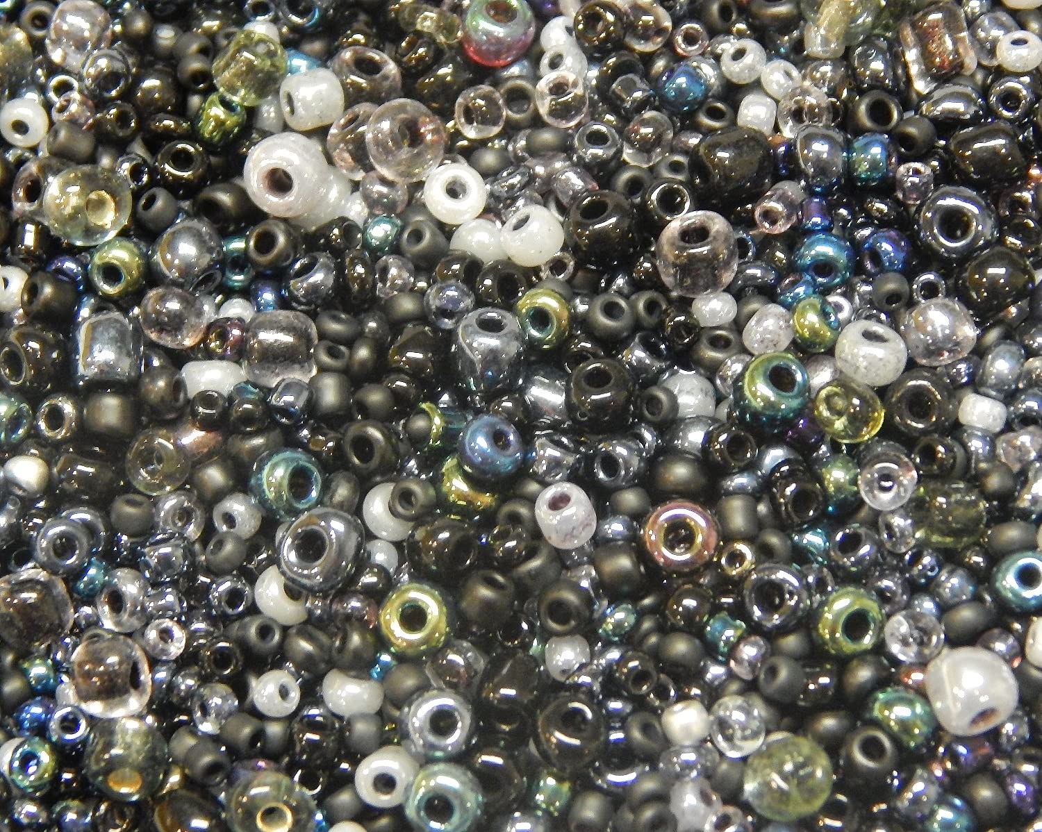 Pack of 3000 Glass Seed Beads 2 mm 3 mm 4 mm Round, Pony Beads, Mixed Size, Colour Mix, Seed Beads (Black)