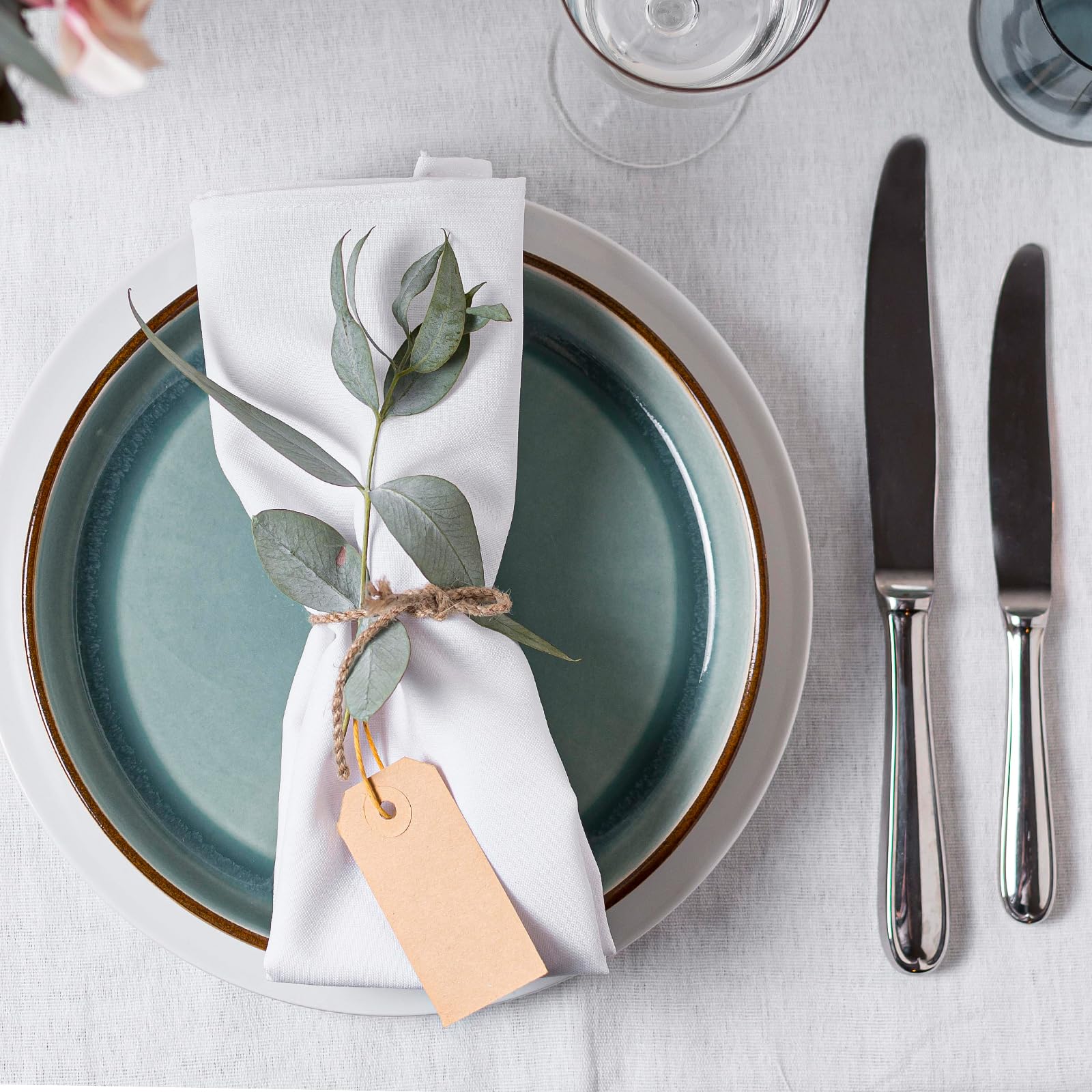 Piriuuo White Cloth Napkins Set of 6, 43 x 43 cm Polyester Napkins with Hemmed Edges, Washable for Parties Weddings & Dinners - Image 4