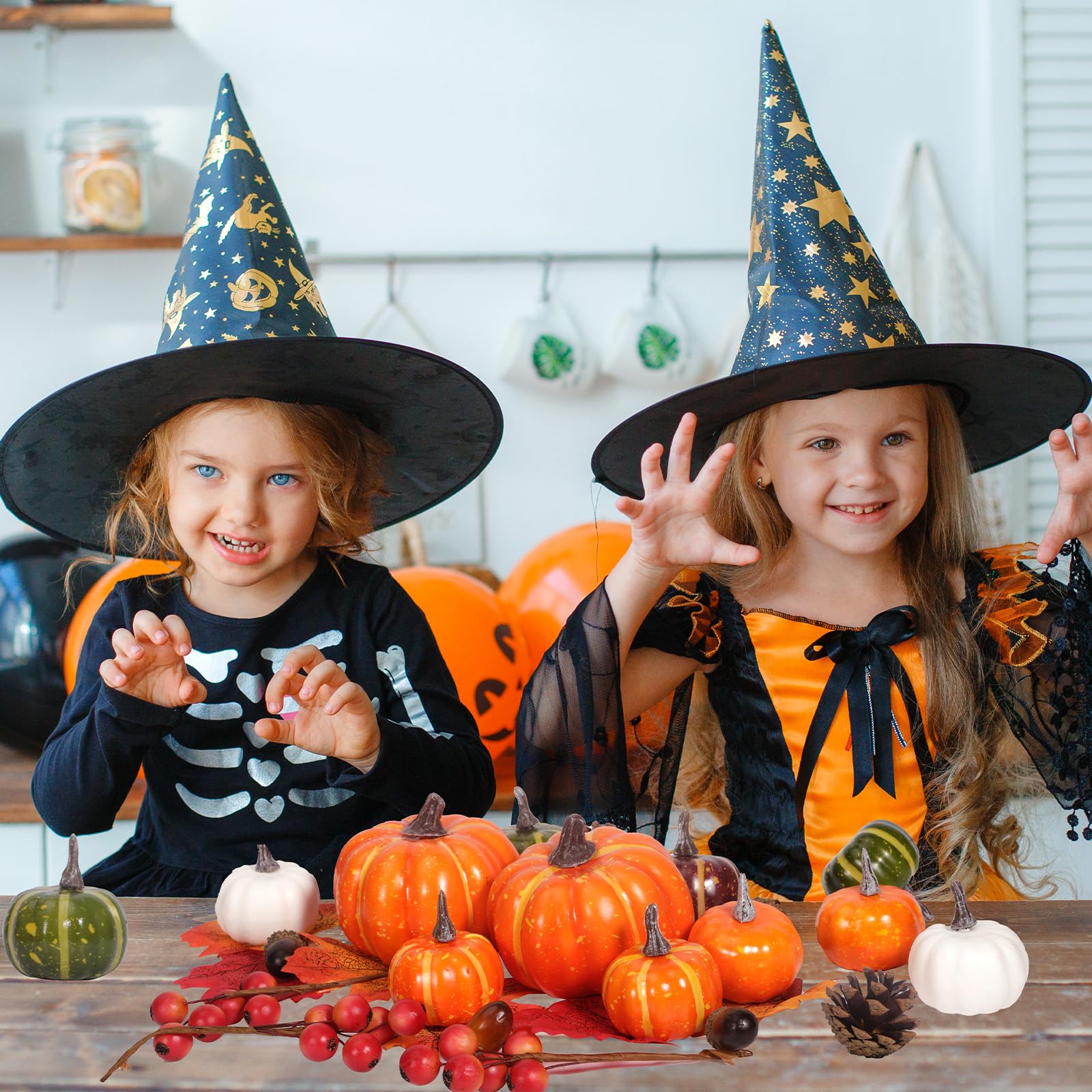 Citrouilles Artificielles, 162 Pièces Décoration de Citrouilles Automne, Mini Fausses Citrouille, Pommes de pin, Feuilles d'érable, Glands, etc, pour Halloween Thanksgiving Decoration Automne