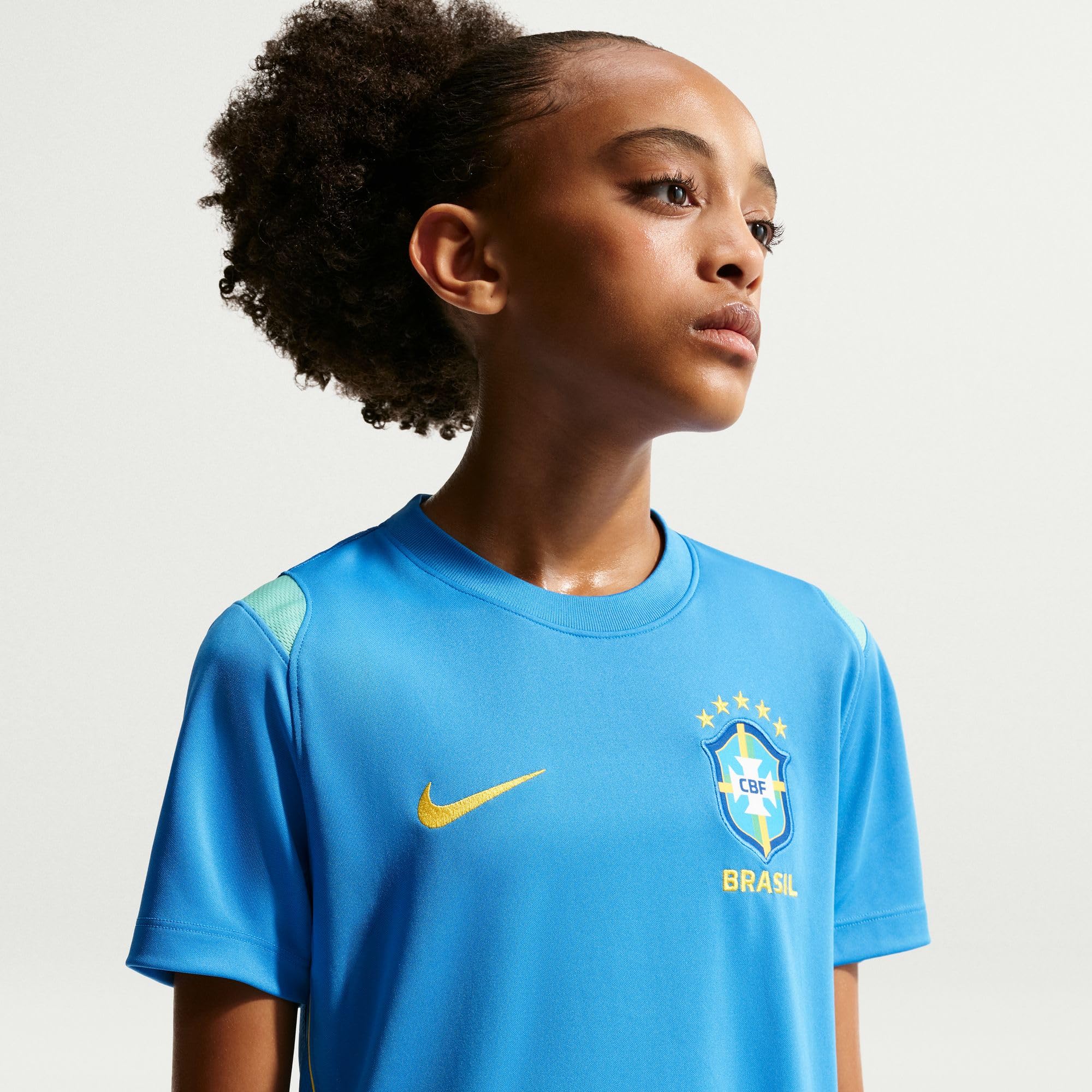 NIKE Top piłkarski z krótkim rękawem Uniseks - dzieci Brasilien Academy Pro Nike Dri-fit Kurzarm-fußballoberteil Aus Strickmaterial Für Ältere Kinder