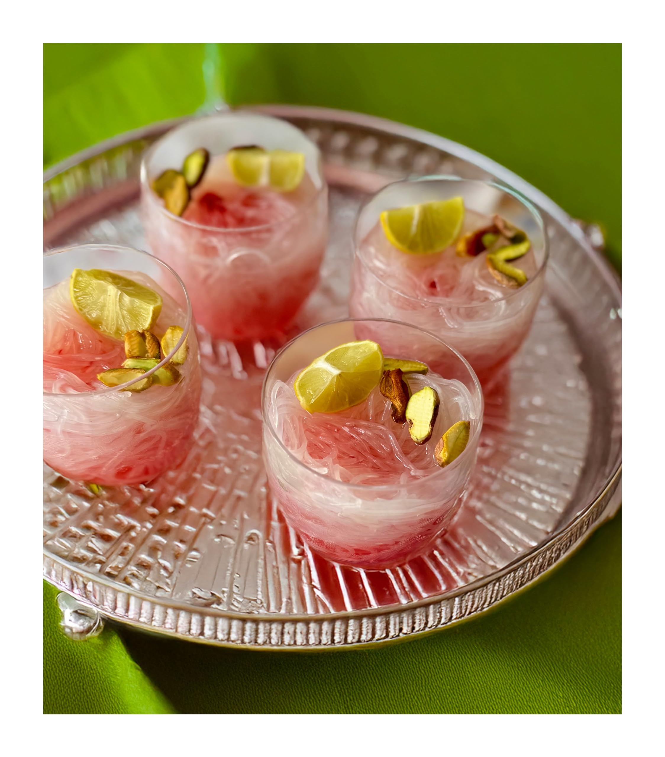 Safran & Rosenwasser - 134 Rezepte aus Persien – traditionell und modern: Das umfassende Standardwerk zur persischen Küche im deutschsprachigen Raum - Kochbuch. (Édition Culinaire)