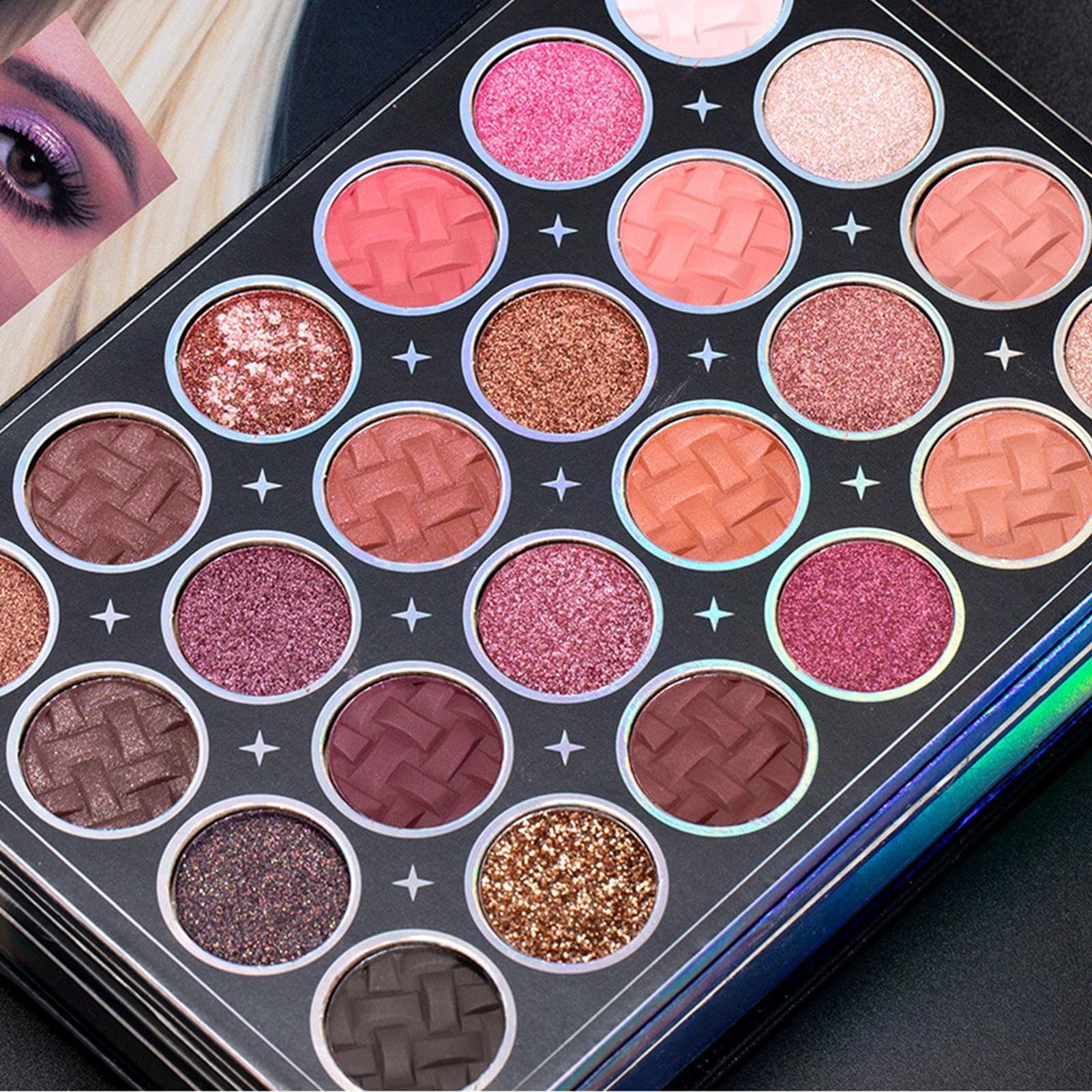 Make-up-Palette in Buchform, 48 Farben, matte Lidschatten