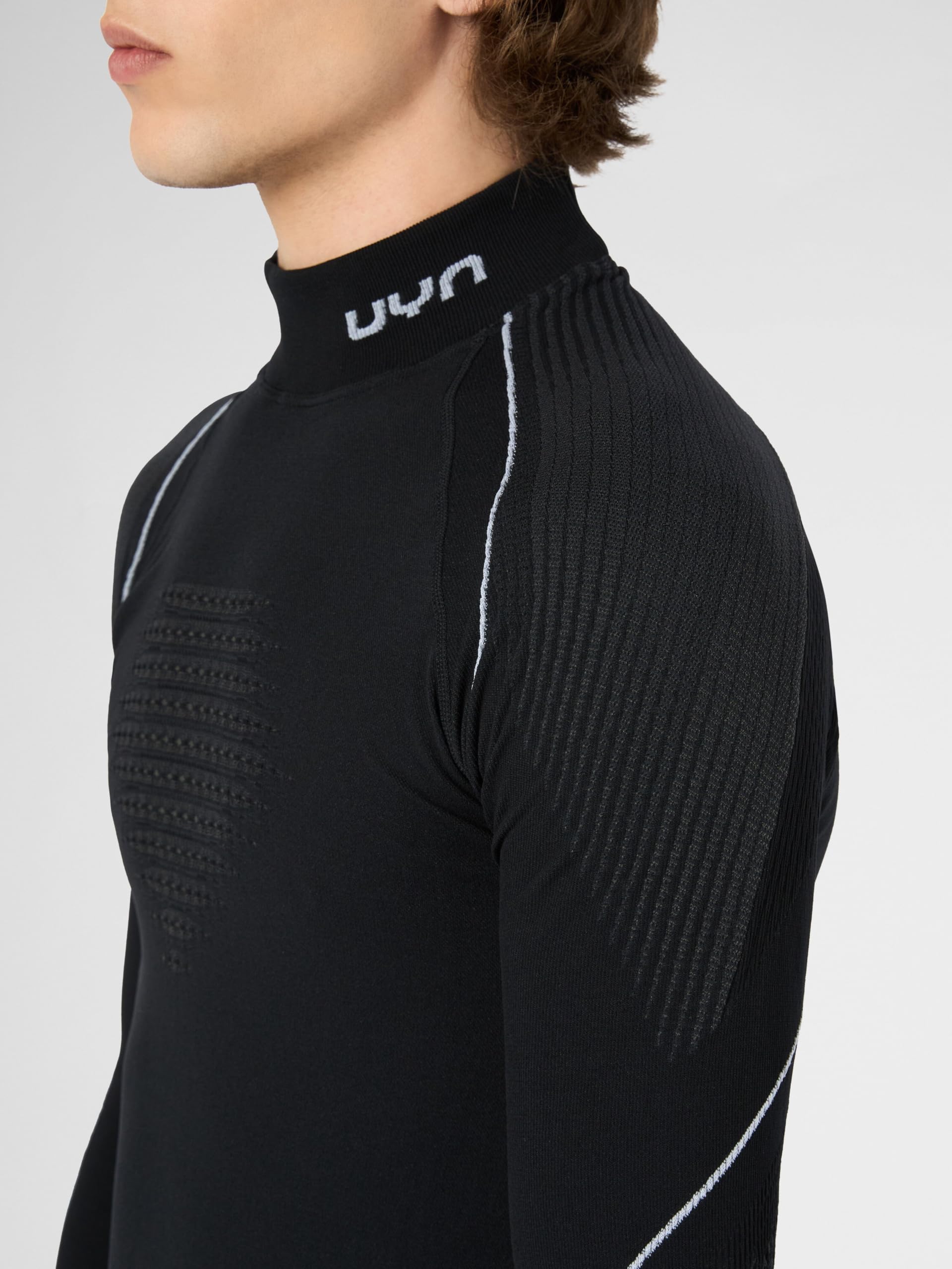 UYN Men's Evolutyon Uw Lg_sl.Turtle Neck T-Shirt