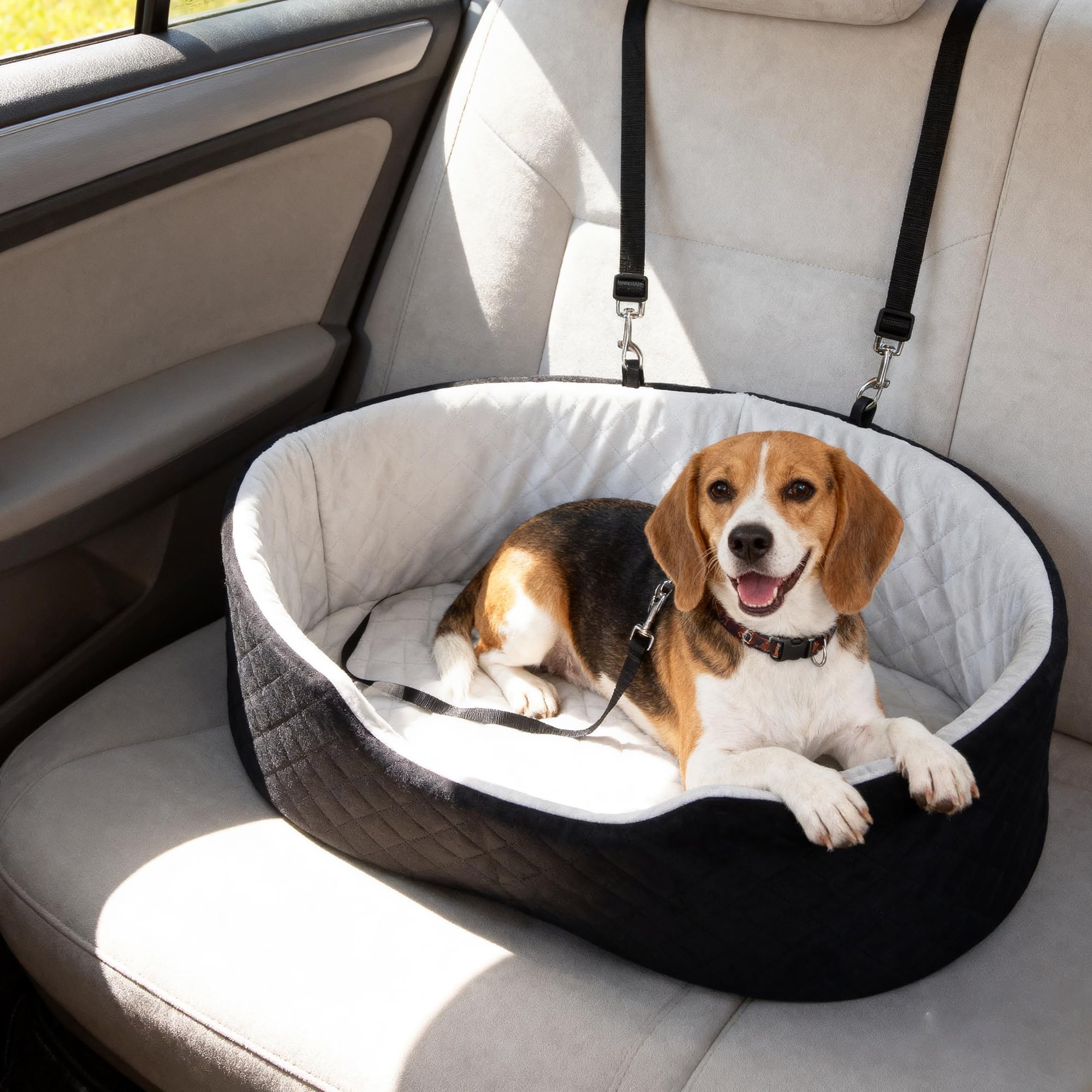 PawHut Asiento de Coche para Perros Pequeños y Medianos, Asiento de Coche para Mascotas hasta 15 kg, Cama de Viaje con Cinturón de Seguridad, Base Antideslizante y Funda Desmontable Lavable