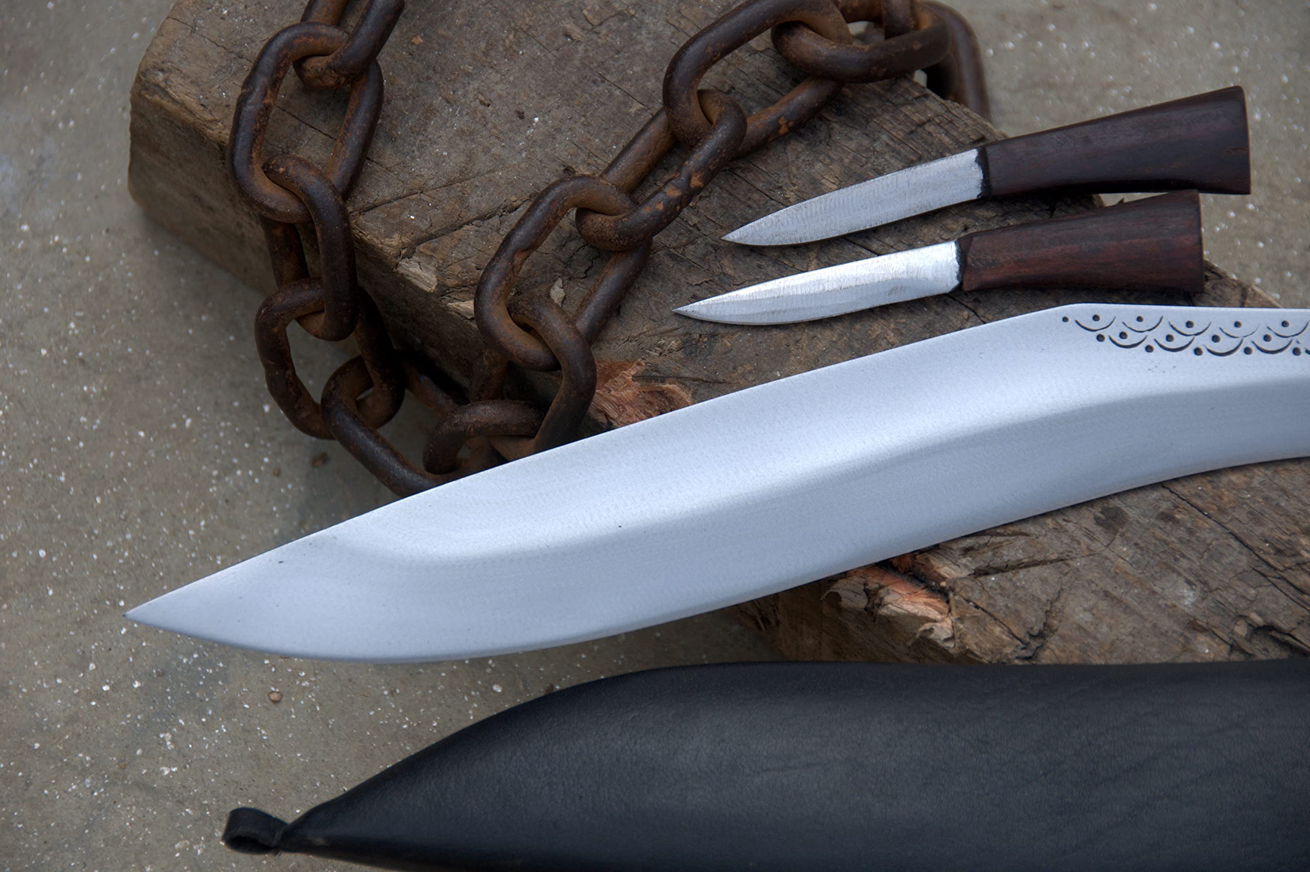 Authentisches Kukri-Messer Aus Nepal 30cm - Handgeschmiedet Mit Scheide & Zubehör