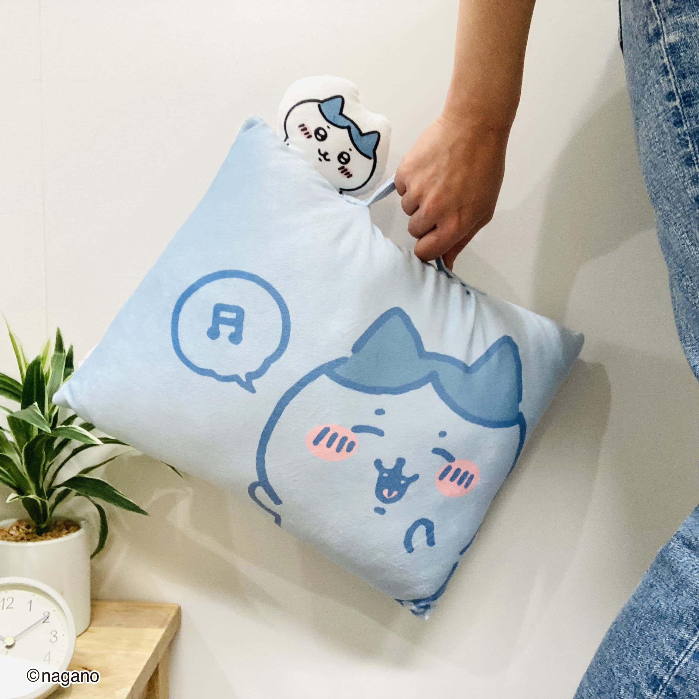 MORIPiLO モリシタ 抱き枕 ちいかわ 28x39cm 取っ手付き ぬいぐるみ クッション なんか小さくてかわいいまくら キャラクター グッズ ピンク 4620868