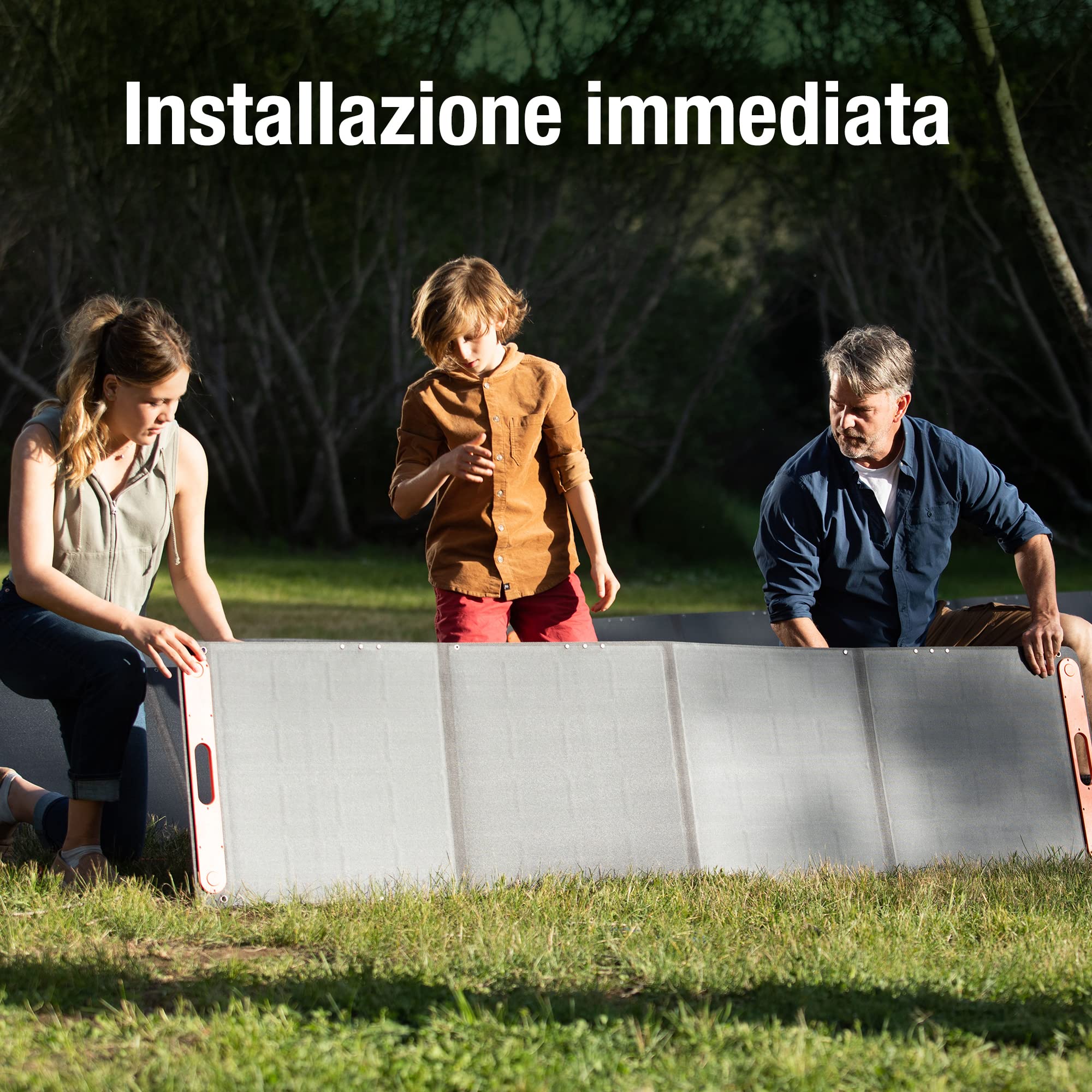 Pannello solare portatile Jackery SolarSaga da 200 W, in abbinamento con Explorer 2000 PRO come generatore solare, alimentazione non allacciata alla rete elettrica per escursioni all'aperto