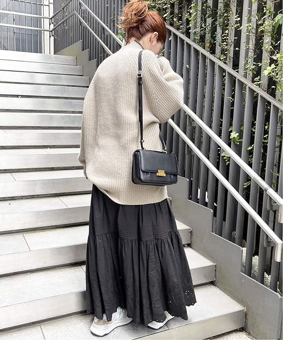 現品限り一斉値下げ! エンブロイダリーレーススカート