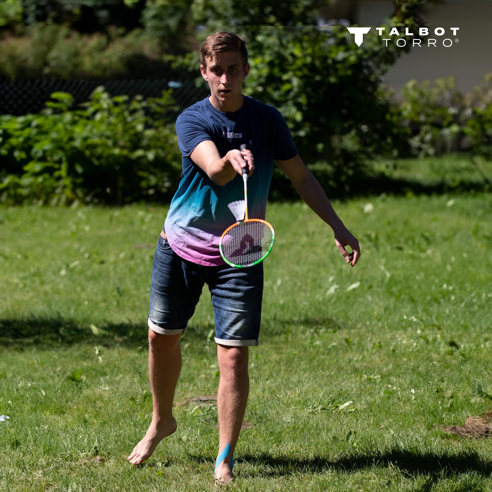 Talbot Torro Set de Badminton 4-Attacker Plus, 4 Raquetas, 3 Volantes, Red Completa