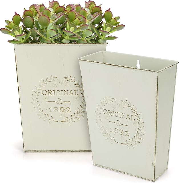Belle Vous 2 Pack Rustic White Metal Flower Wall Planter Vases - H22cm / 8.66 Inches - Galvanised Vintage Shabby Chic Farmhouse Plant Pots - Decorative Vases for Home Decor & Garden Flowers