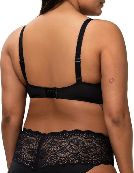 Détail de la dentelle élastique du soutien-gorge Triumph Amourette 300 W X.