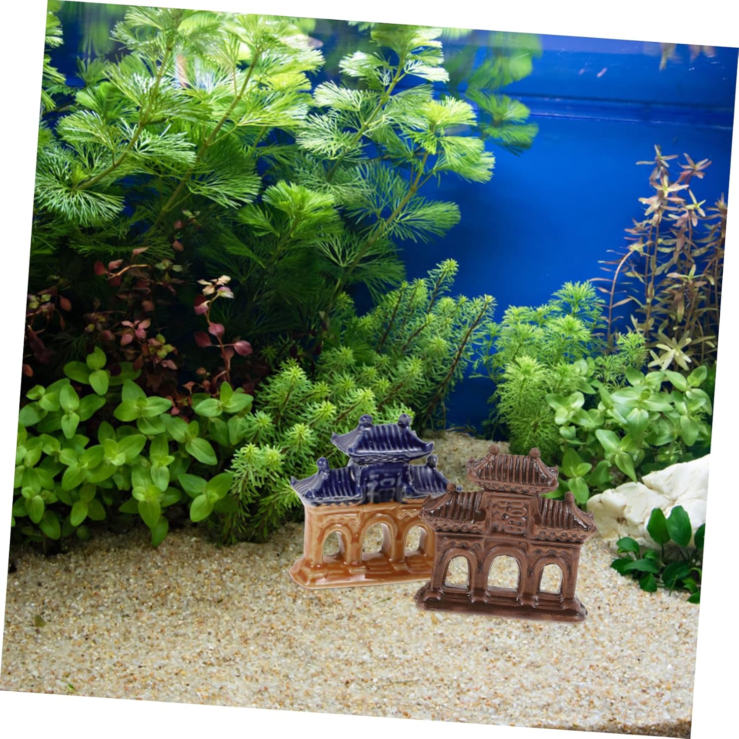 2pcs Decor Fish Tank Ornaments - Miniature Gate Decor, Retro Landscape Fish Tank Grass Ornament
