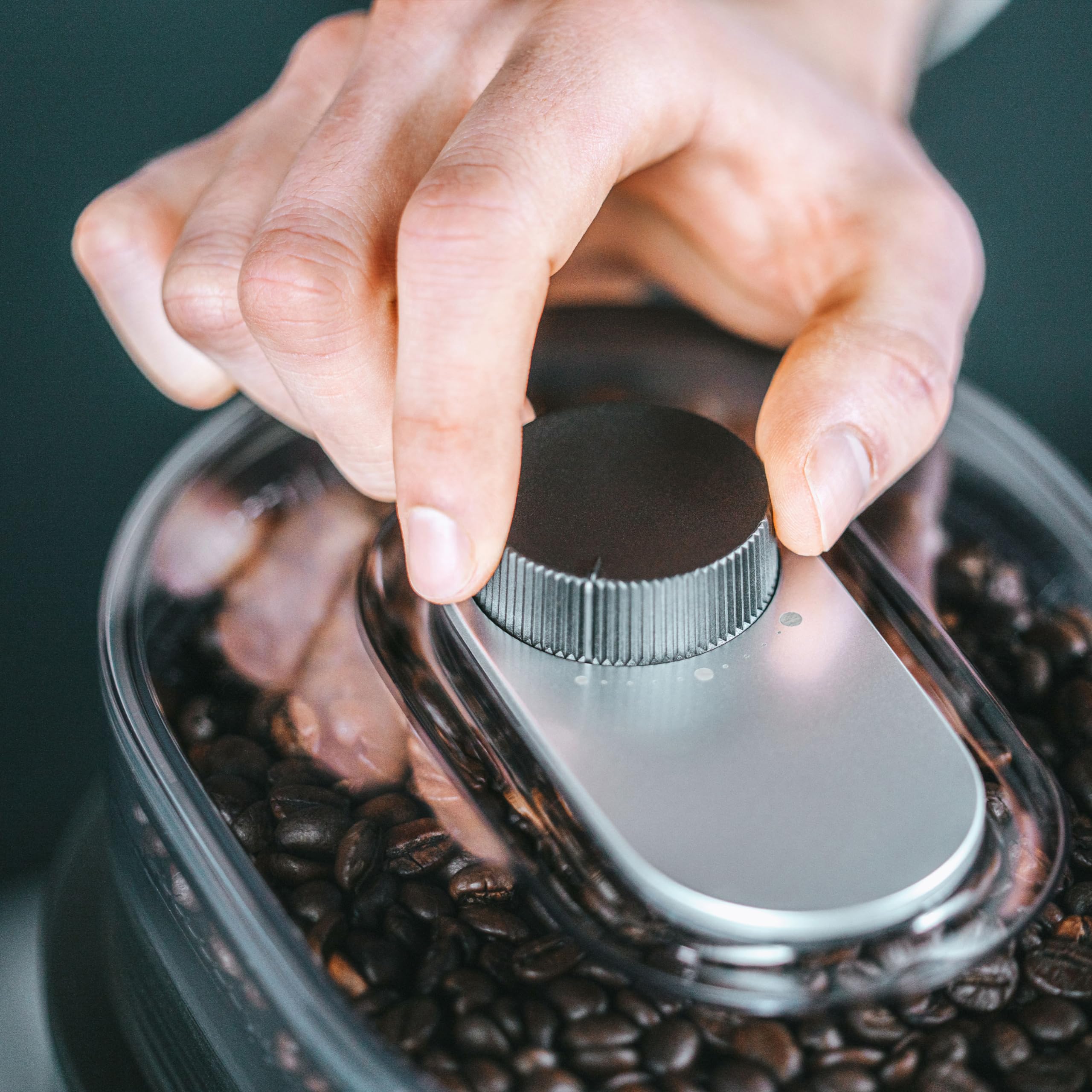 Melitta Cafetière à Filtre AromaFresh Glass Basic X Noire, avec Moulin à grains en Céramique Intégré, Fonction Minuteur, capacité 10 tasses, modèle 1030-06