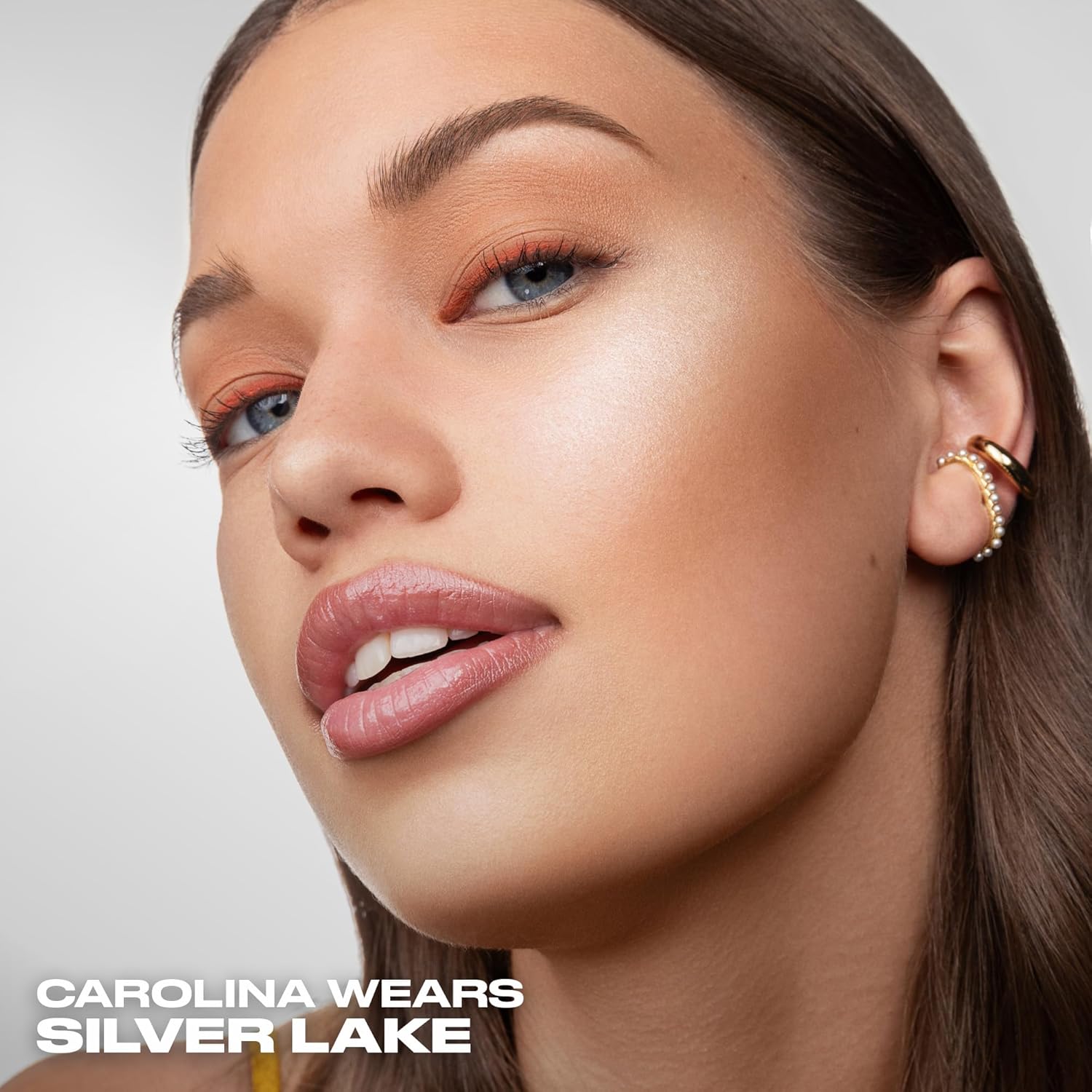 Urban Decay Face Bond Luminizer, Water-Resistant All-Over Liquid Highlighter + Bronzer, Face, Eye, and Body Glow Makeup, with 3% Niacinamide, Smudge-Resistant, Transfer-Resistant - 1 fl oz - Image 10