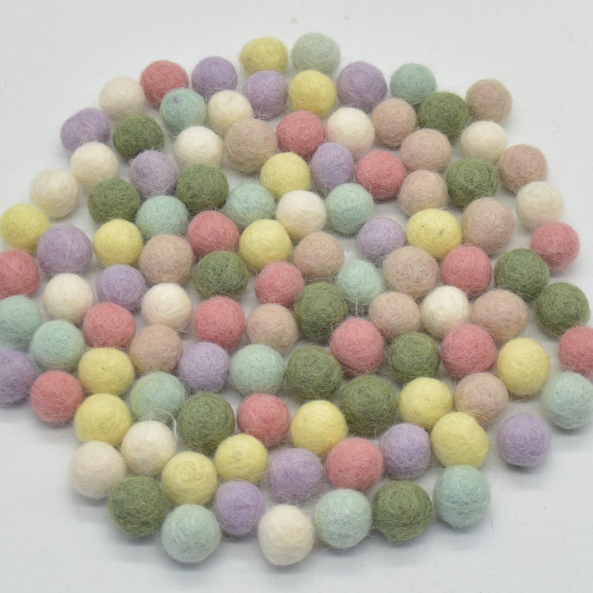 Oriental Direct 100% Wool Felt Balls - 1.5cm - 100 Count - Pastel Colours