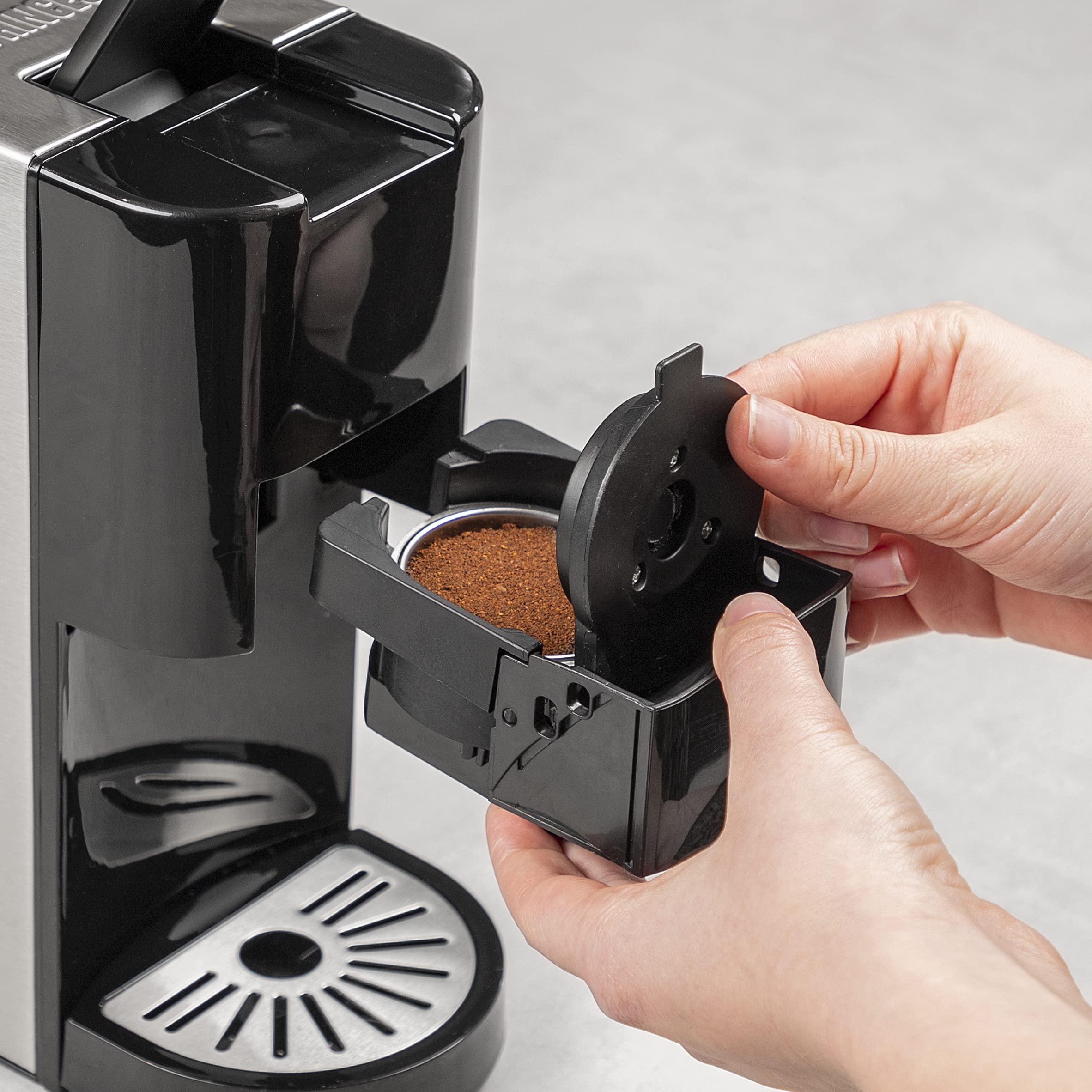 Princess Multikapsel-Kaffeemaschine 5-in-1 – Kompatibel mit Nespresso, Dolce Gusto, Lavazza a Modo Mio & E.S.E. Pads 0, 8 L 1450 W, Silber, Schwarz