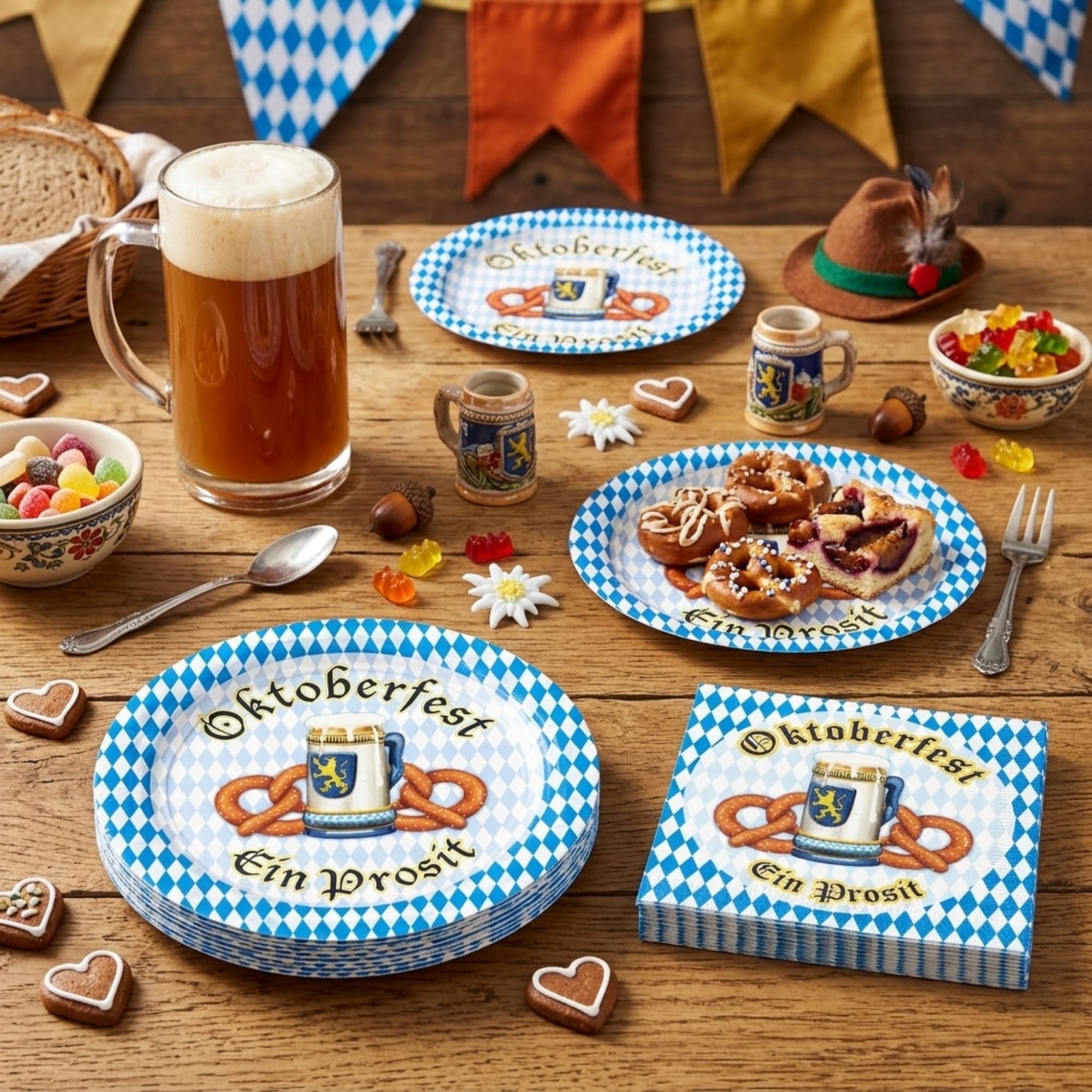 Oktoberfest artykuły imprezowe – papierowe talerze deserowe i serwetki do napojów w kolorze niebiesko-białej kratki (obsługa 16)