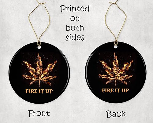 Miniatura 3 de Fire It Up Marihuana Pot Leaf Flames – Adorno de Navidad – Adorno de Navidad – Adorno de cerámica para él, su esposa marido impreso en ambos lados