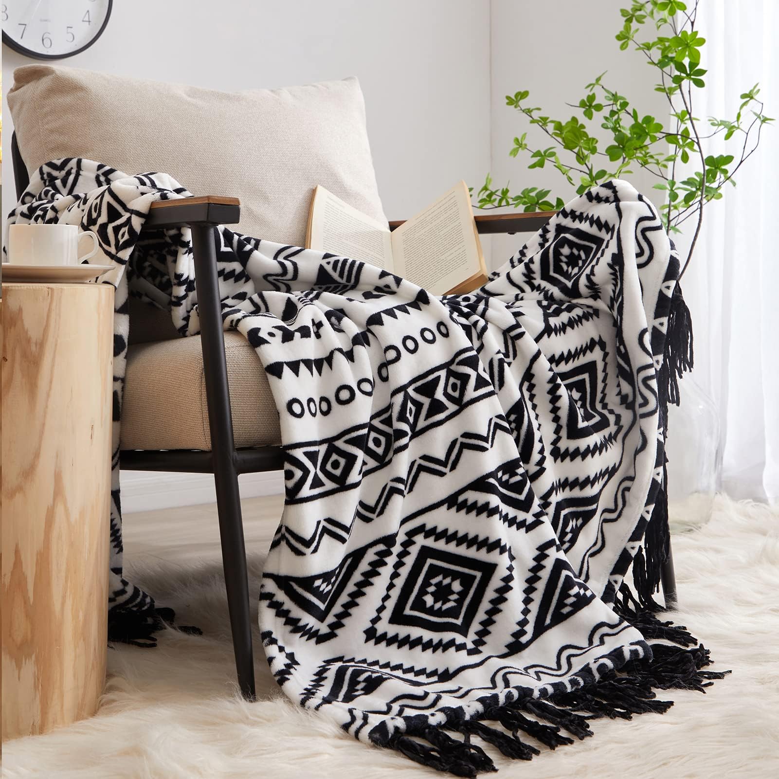 Amazon.com: AuldHome Design Boho Farmhouse Throw, Black and Off White ...
