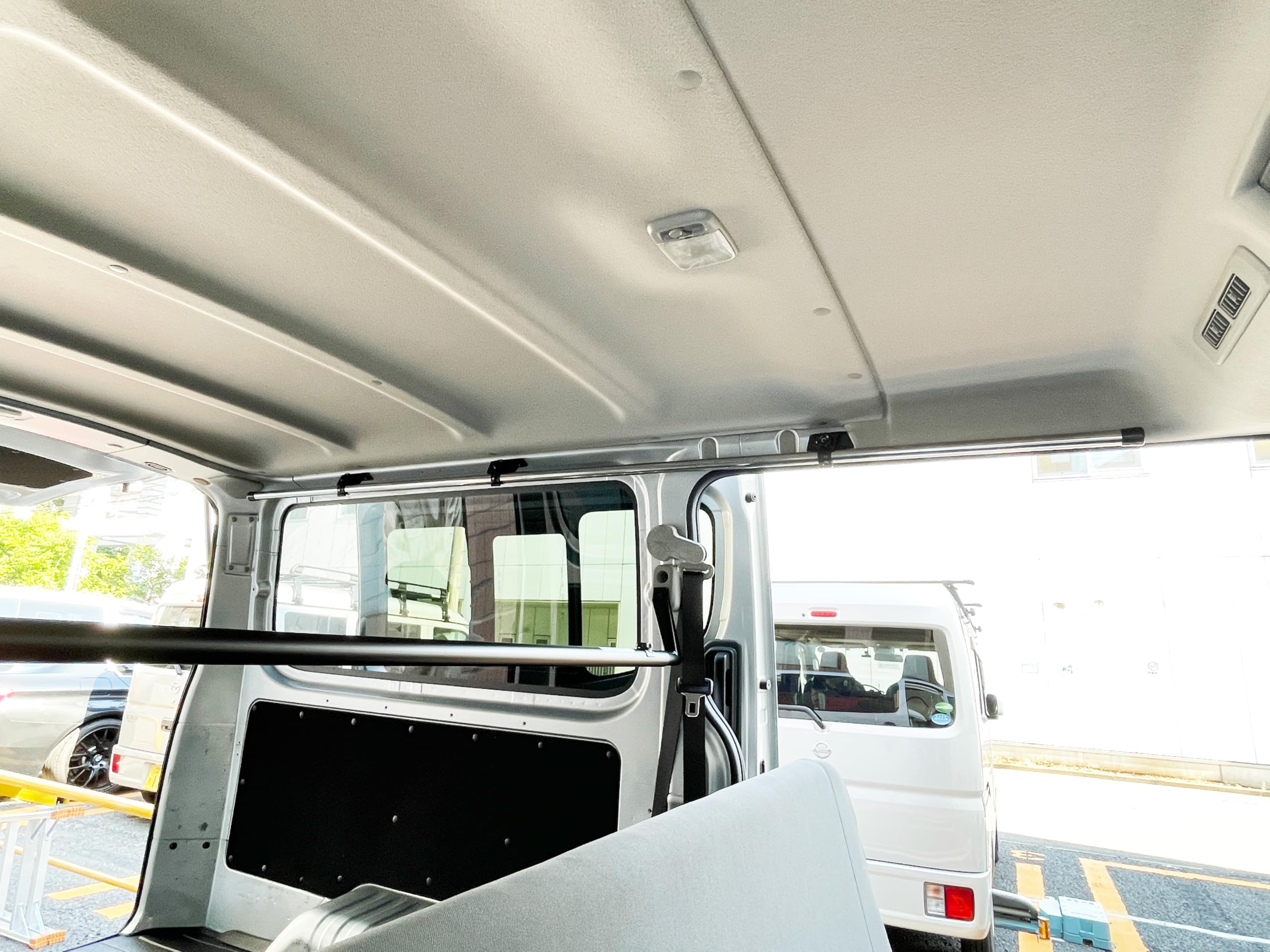 Amazon | [NAMINORIKOZOU] NV350キャラバン DX サイドバー 2本セット 