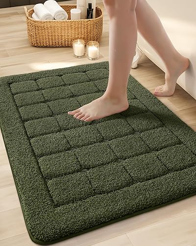 Color&Geometry Alfombra de baño verde de 24 x 36 pulgadas, ultra absorbente, antideslizante, tapete de ducha de felpilla suave para bañera y ducha,