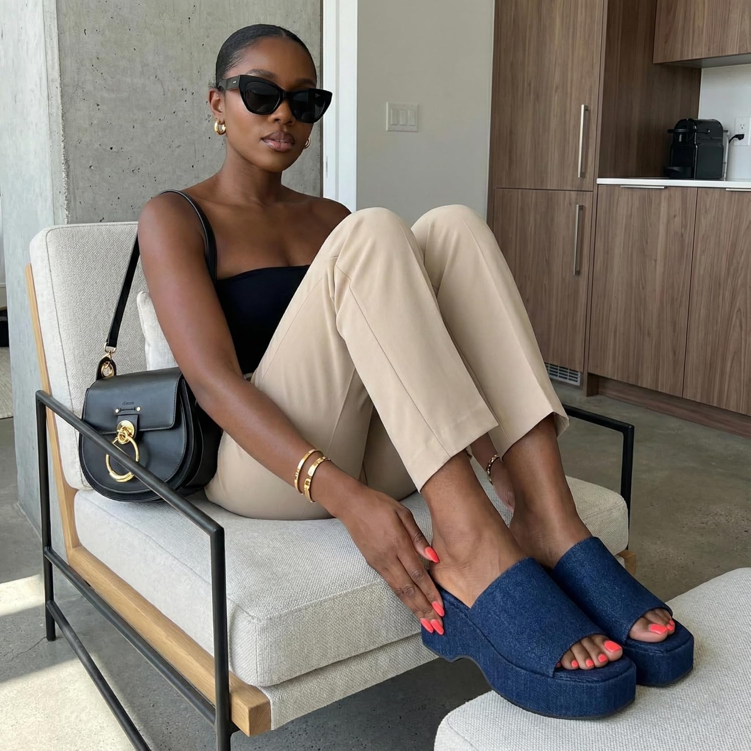 CUSHIONAIRE Women's Spin one band platform sandal with +Memory Foam