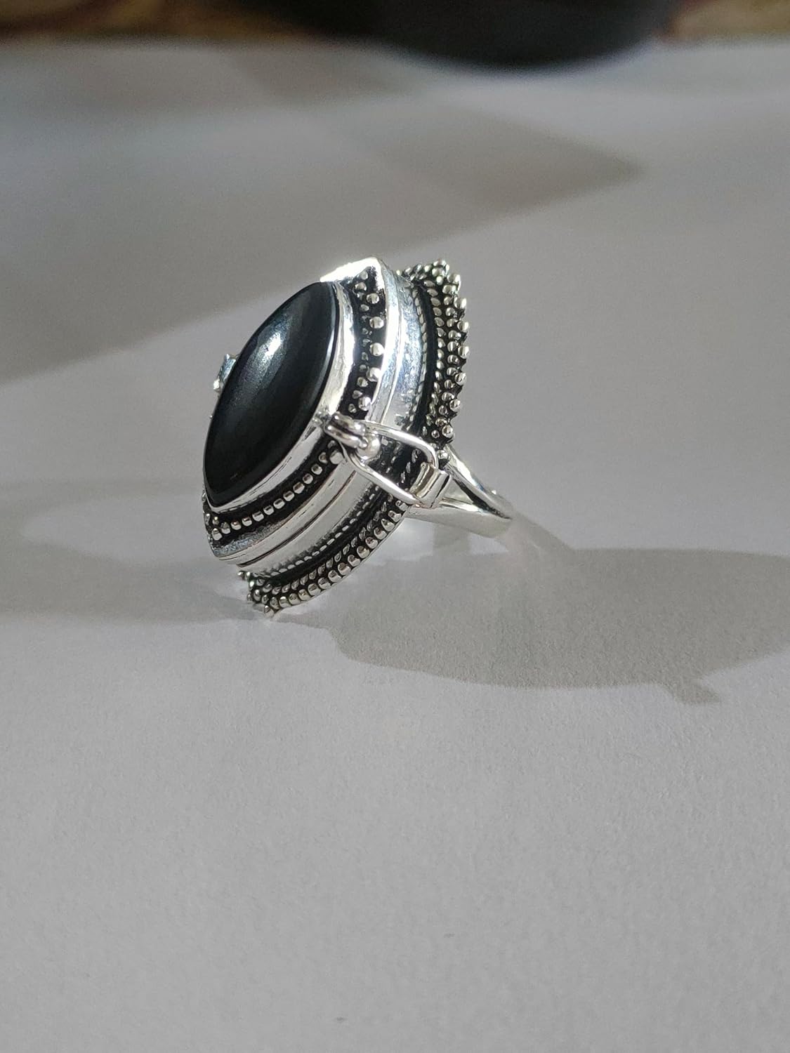 Vintage Poison Ring for Women - Boho Hippie Style with Natural Black Onyx & Secret Compartment - 925 Sterling Silver Plated Pill Jewelry - Perfect Halloween Day Gift