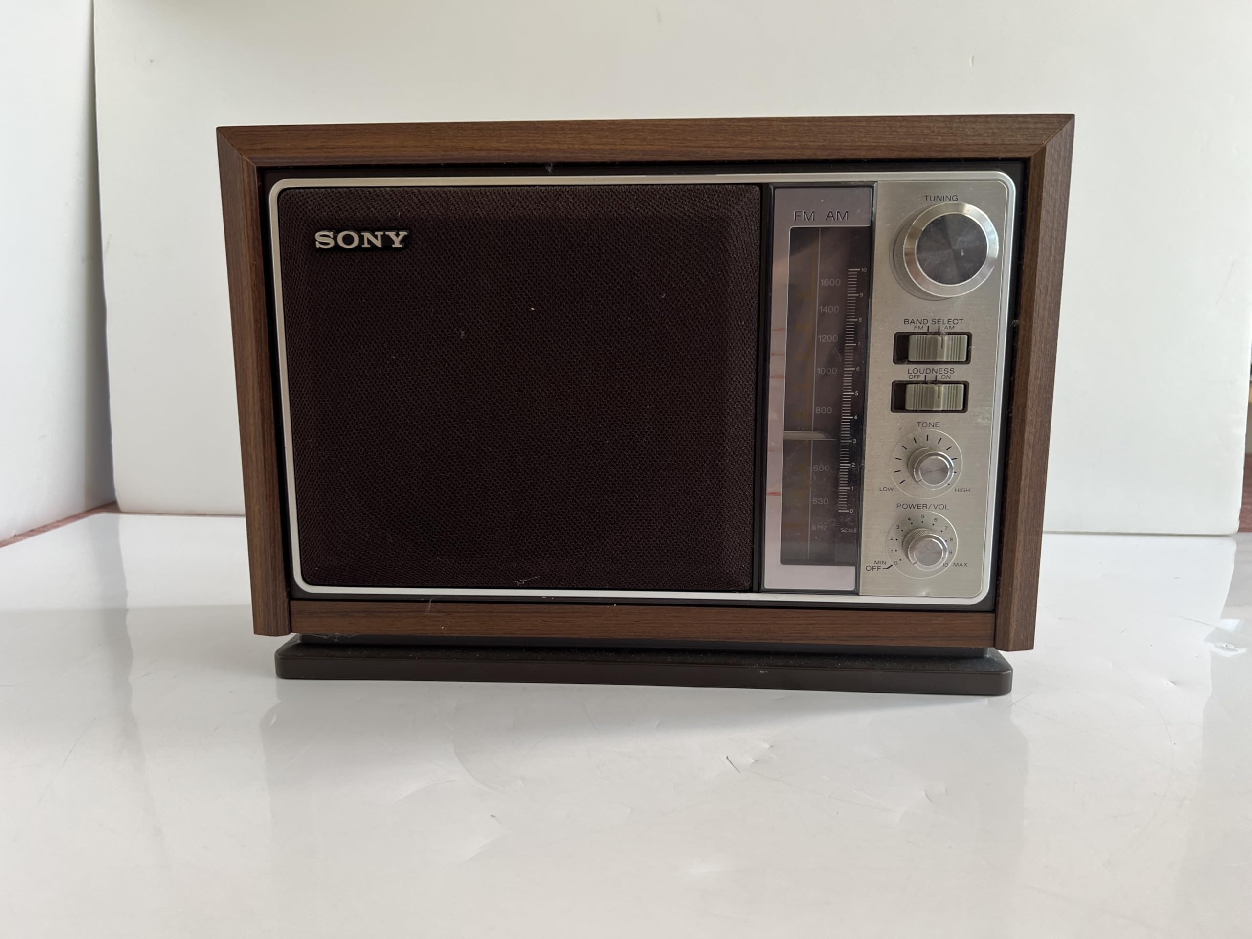 【美品】SONY ICF-9740 AM/FM ホームラジオ Amazon.co.jp: ICF-9740 FM/AM 2バンドホームラジオ : 家電＆カメラ