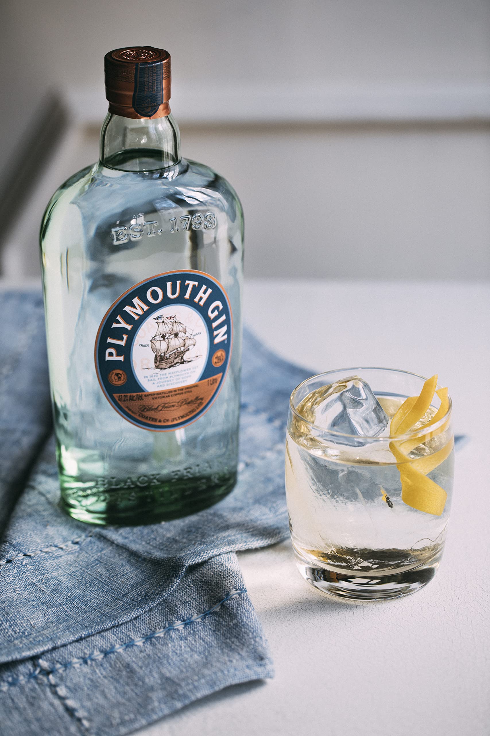Monkey 47 Ginebra, 500 ml + Plymouth Original Ginebra, 700ml