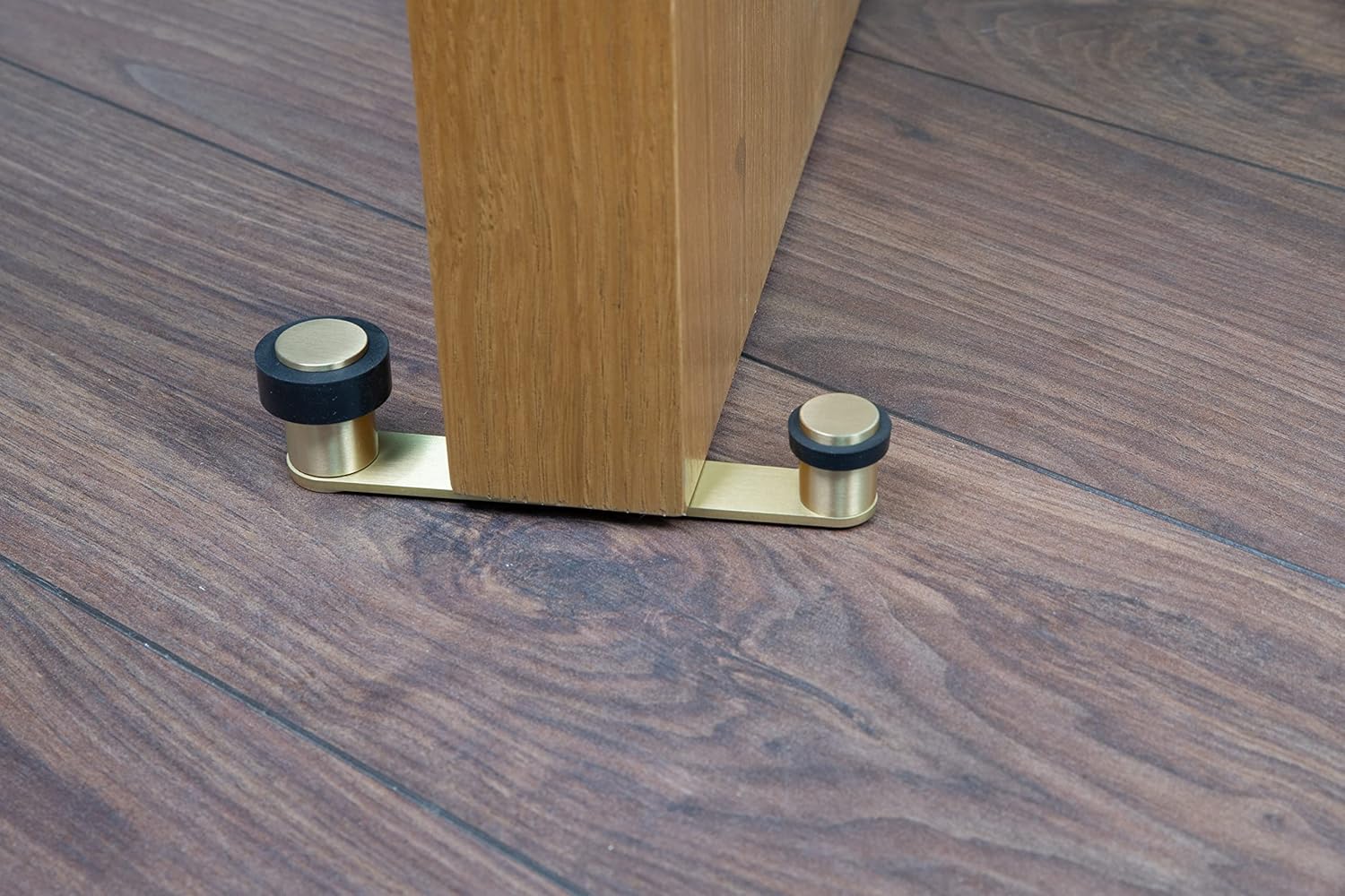 Door Stop with Swivel Retainer| for Door up to 100 mm Thickness | Brass | Includes Screw + Stud | Ref I-253 | EVI Hardware (Matte Brass - Black Rubber)