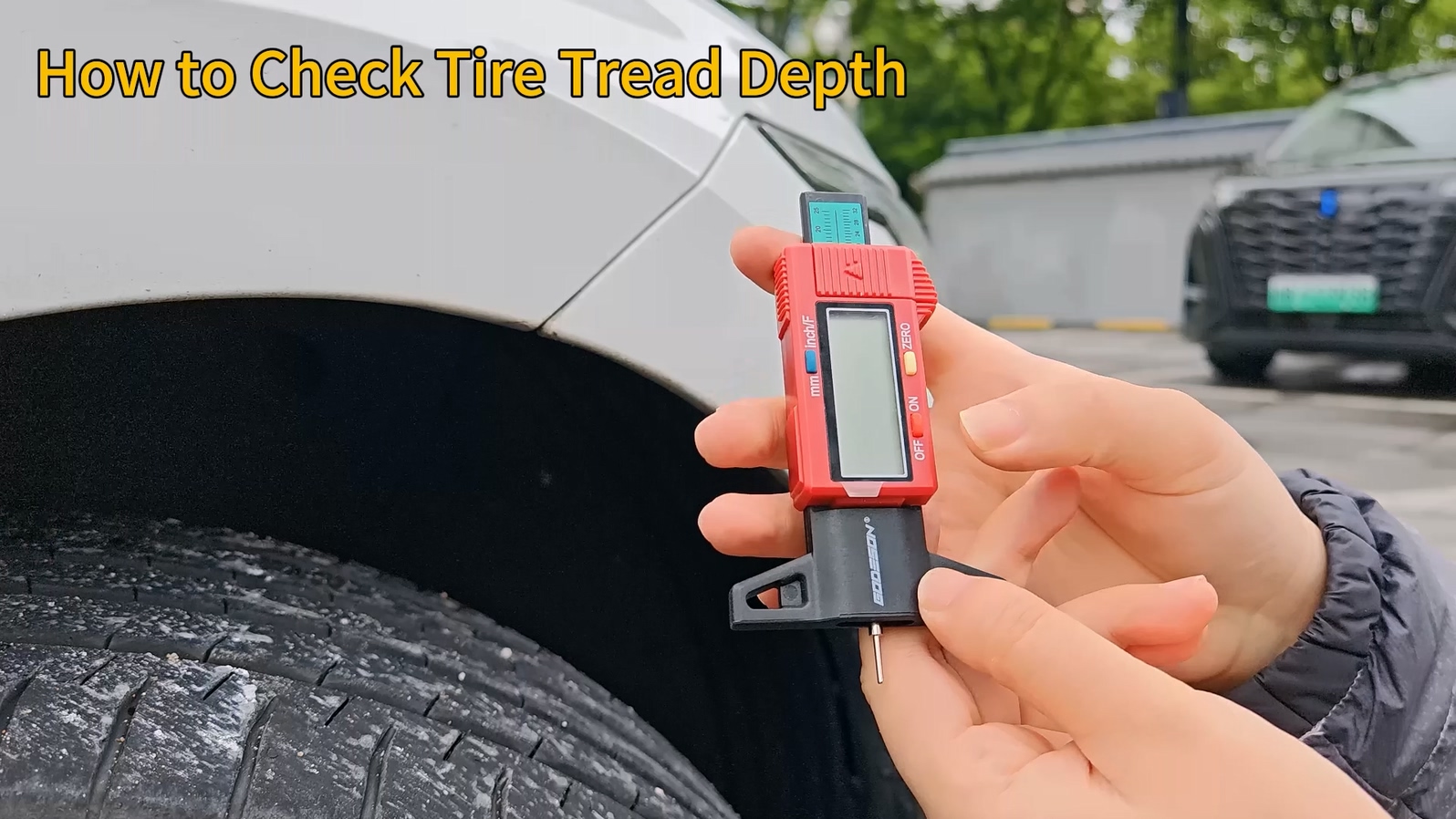 Image of GODESON Tire Tread Depth Gauge, Digital Tire Thread Depth Gauge with 3 Modes-32NDS, 1 Inch and 25.4MM, Large Screen & Color Scale Code Easy to Read,Suitable for Motors, Cars, SUV (Red)