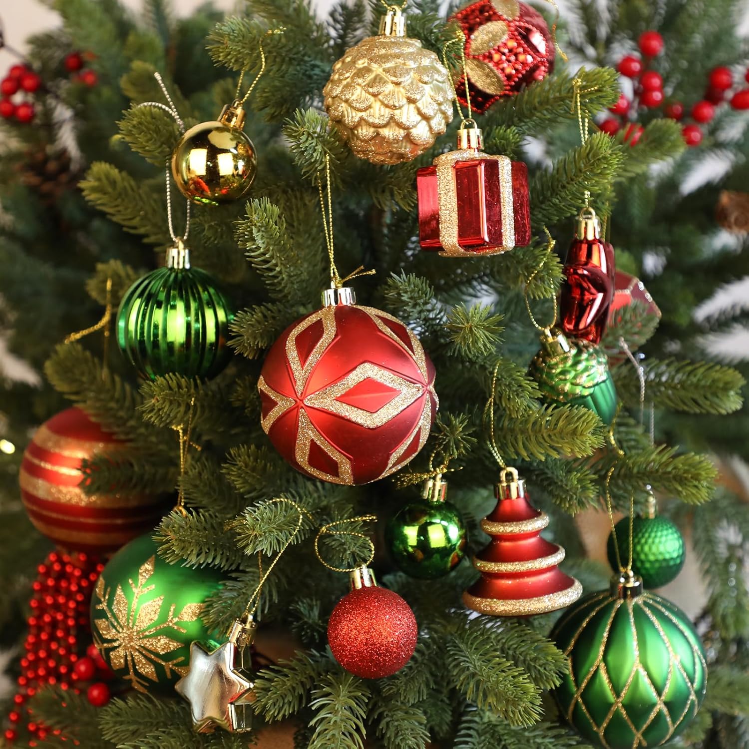 100pcs christmas ornaments set red & green – shatterproof xmas tree decorations balls kit with tree topper star, tinsel garland, hanging baubles for holiday party dã©cor indoor outdoor red green gold #100ct