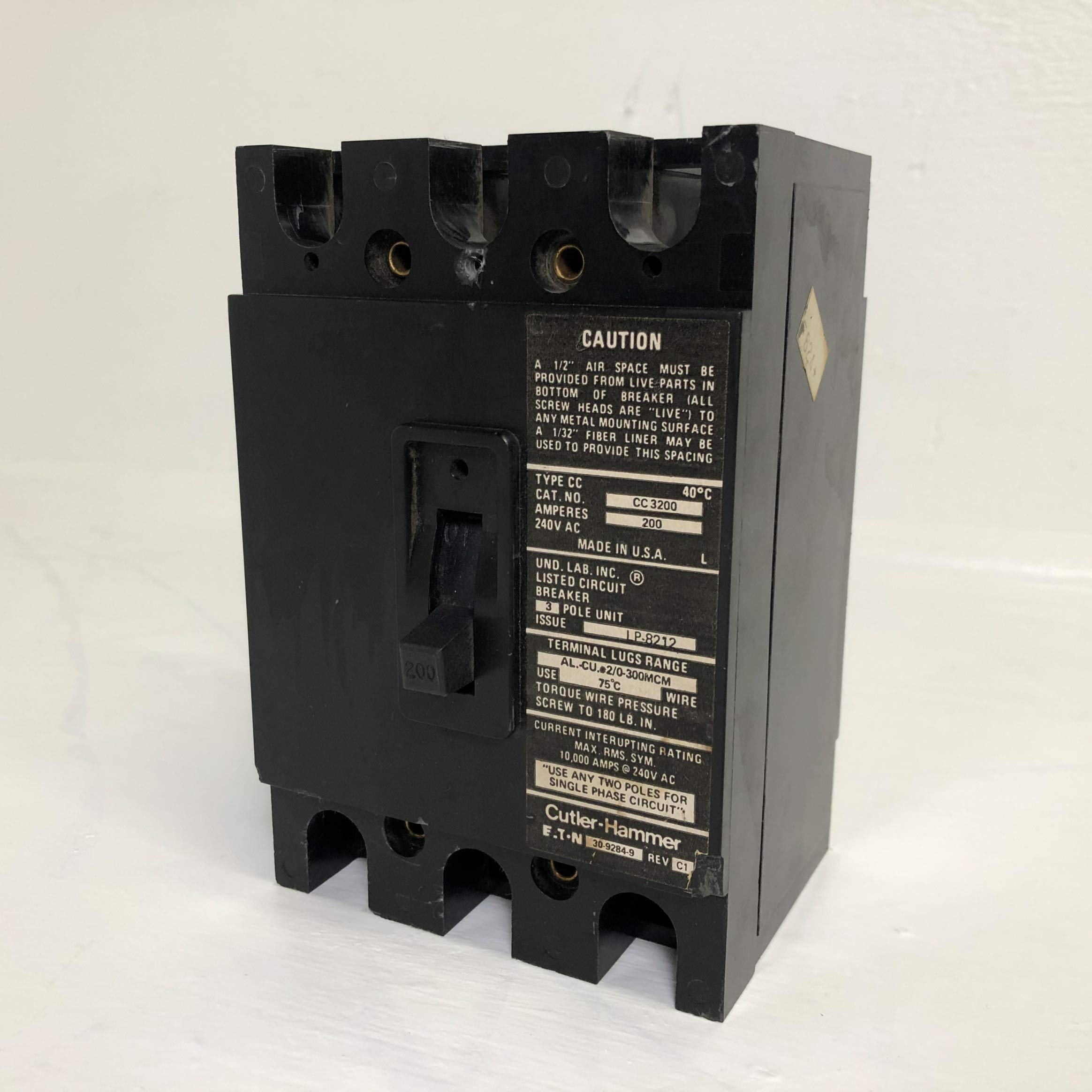 Eaton CC3200 Type CC Circuit Breaker 3-Pole 200 Amp 240 Volt: Amazon.com:  Tools & Home Improvement