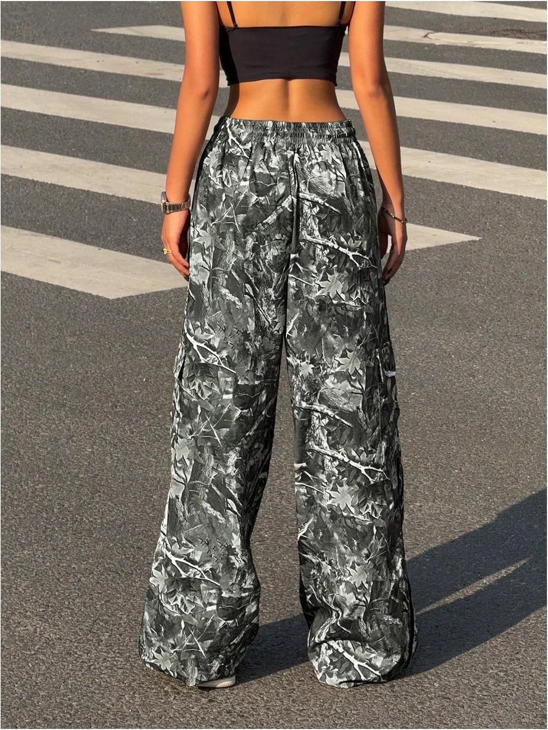SOLY HUX Women's Camo Cargo Pants Drawstring Elastic Waist Wide Leg Baggy Sweatpants Streetwear