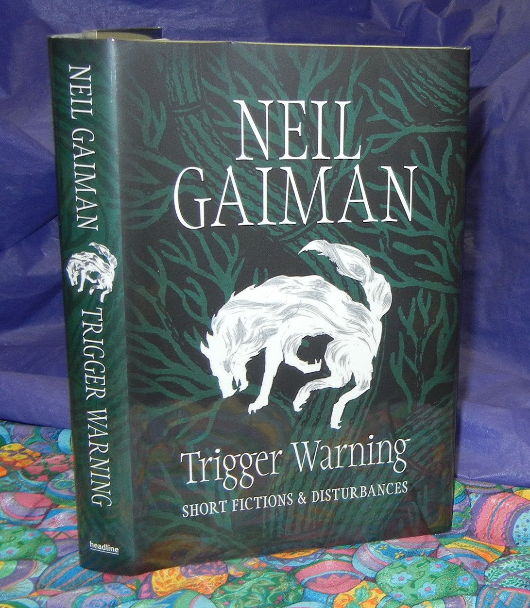 Buy Trigger Warning: Short Fictions and Disturbances — BookShops.in