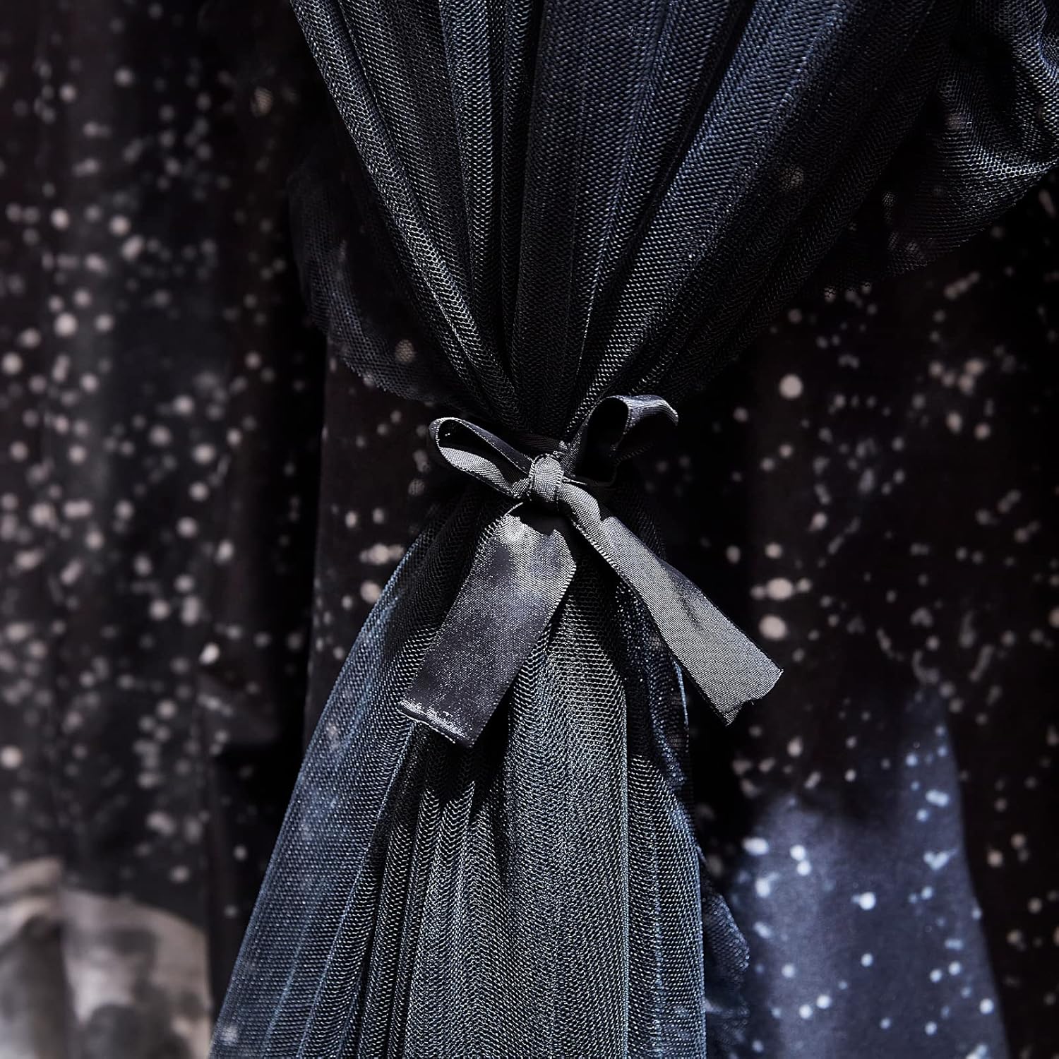 Kertnic ゴージャスなムーンプリントベッドキャノピー 女の子&amp;大人用 部屋の装飾 居心地の良いベッドカーテン キャノピ