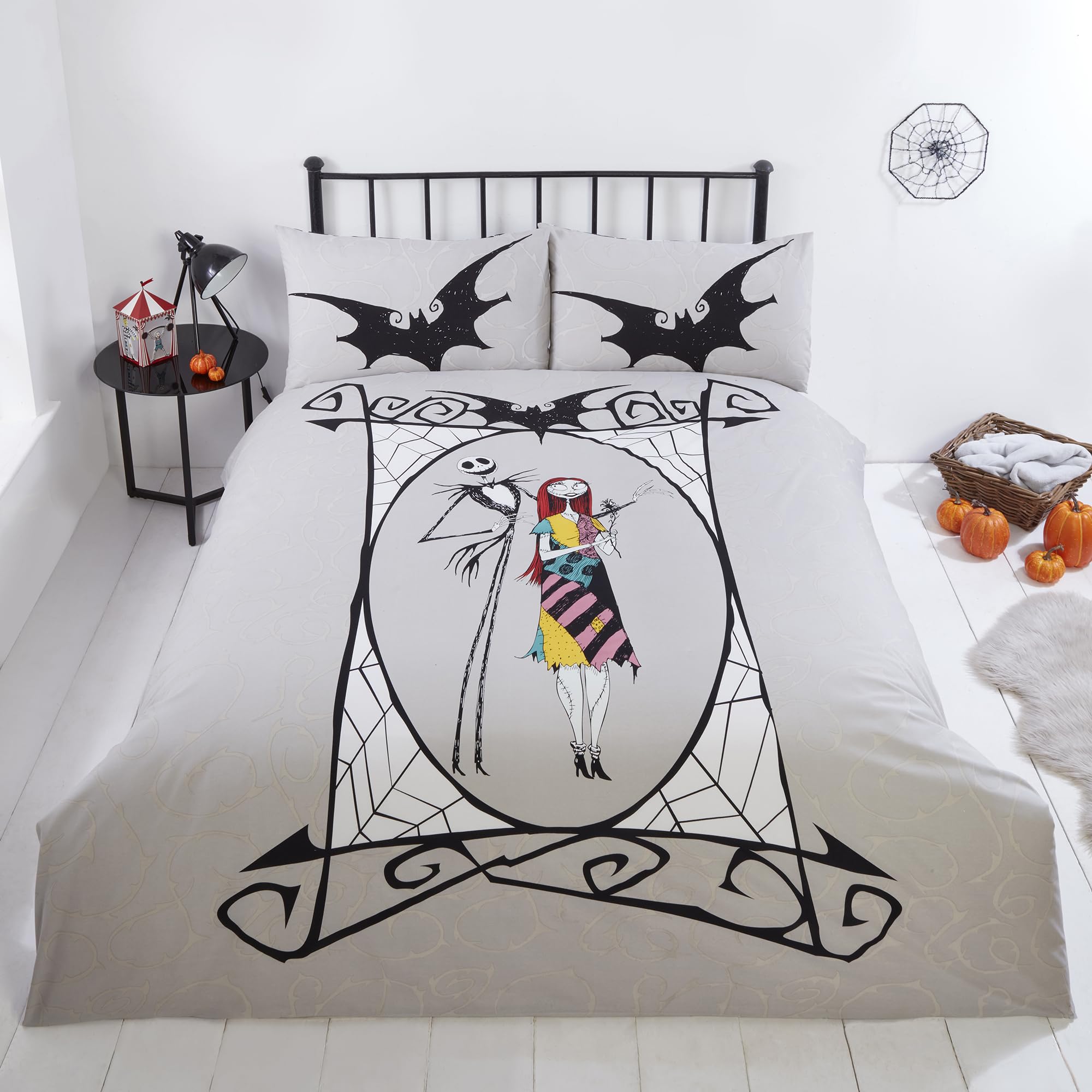 Coco Moon The Nightmare Before Christmas Bedding Double Duvet Set | Halloween Bedding, Christmas Duvet Cover, Halloween Double Bedding Set, Double Bed Duvet Cover Set, Duvet Sets For Girls & Boys