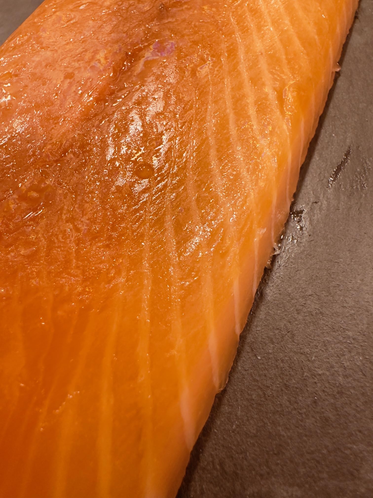 Räucherlachs Loin ca. 600 g ohne Haut – Premium Qualität von den Hamburger Fischwerkern