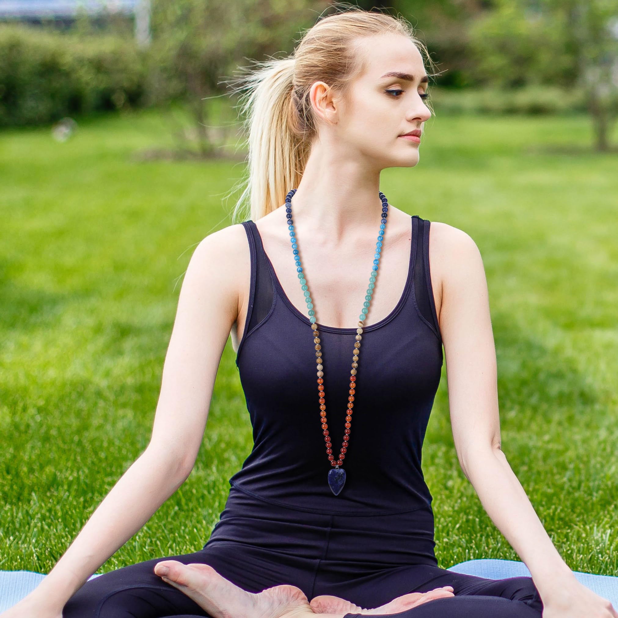 COAI Collar Rosario Japa Mala 108 Cuentas de Piedras Naturales Anudadas a Mano y Colgante Corazón Estilizado, Collar Piedras Naturales Hombre Mujer