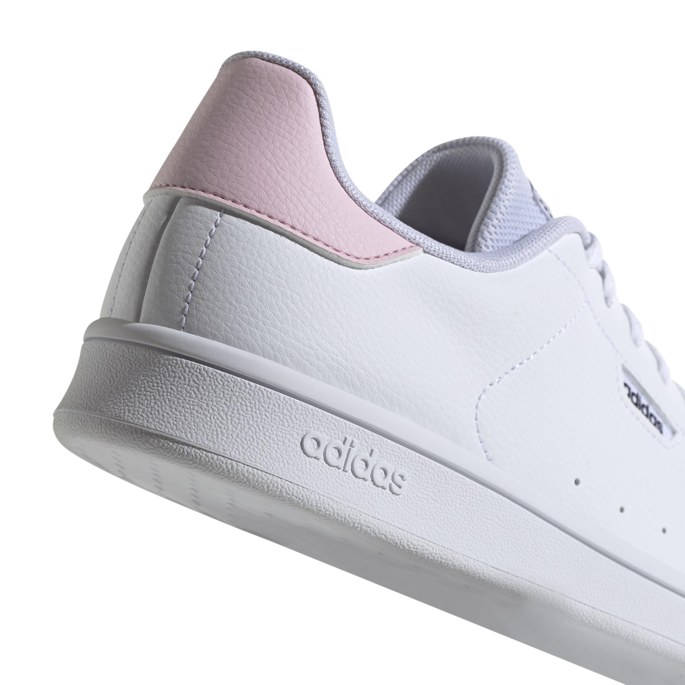 adidas Women's Zapatilla Urban Court