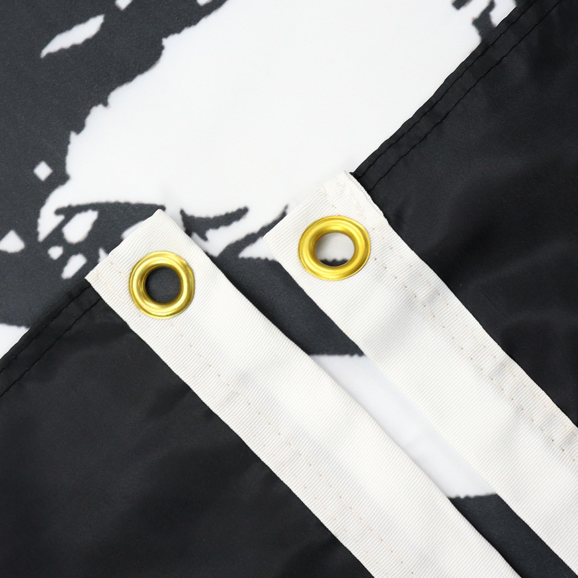 Drapeau Pirate Sabres Oeillets Haute Qualité, 150cm x 90cm