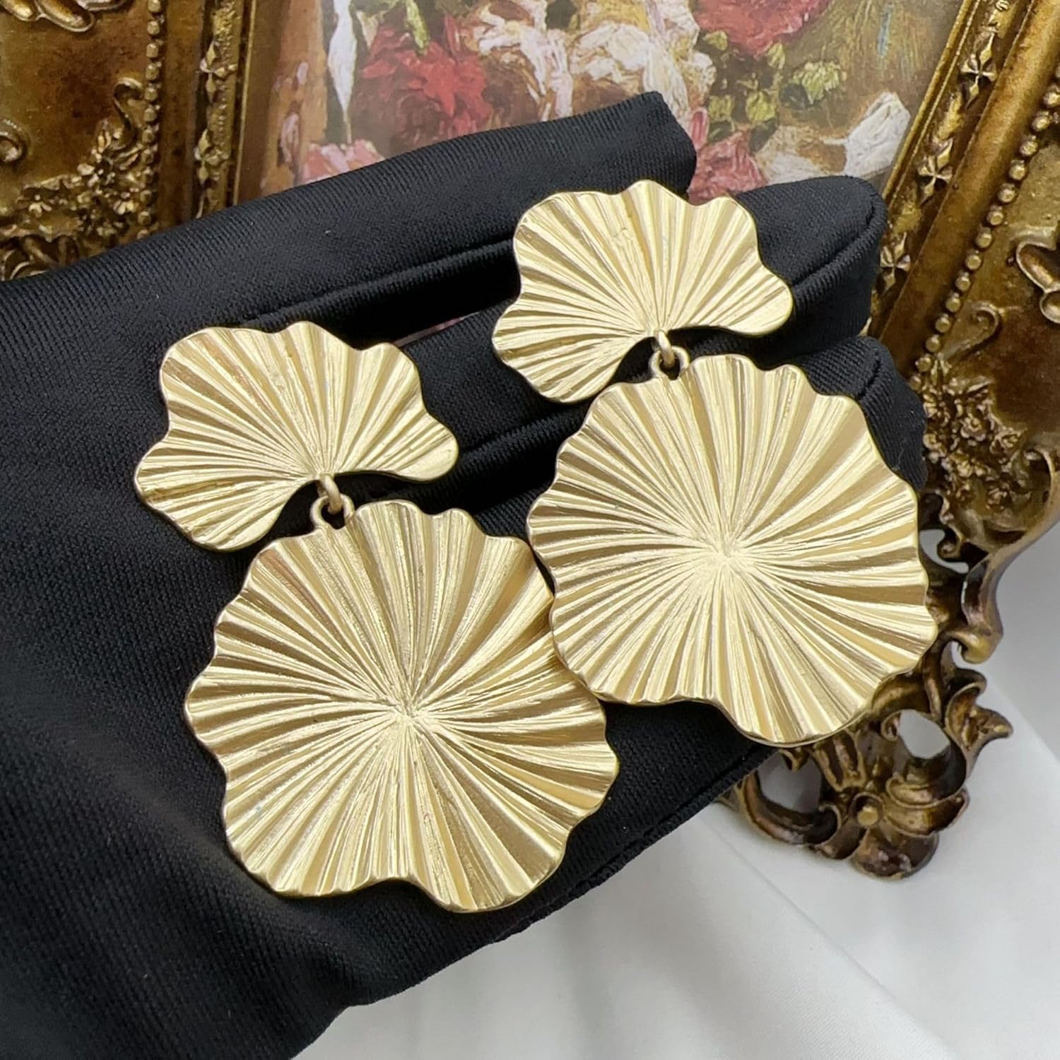 coadipress Gold Leaf Earrings Dangle Earring for Women Bohemian Plant Leaf Drop Dangle Earrings Cute Metal Flower Earrings Gold Elegant Flower Earrings Fashion Statement Jewelry - Image 8