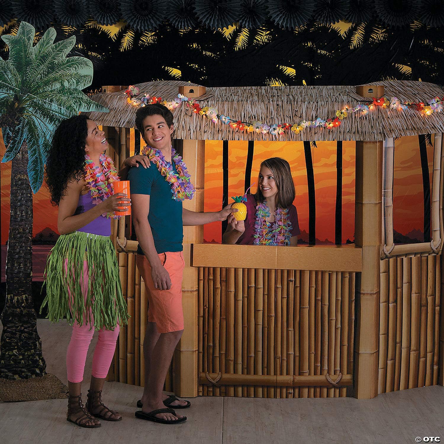 Large Tropical Palm Tree Cardboard Stand-Up Party Decoration